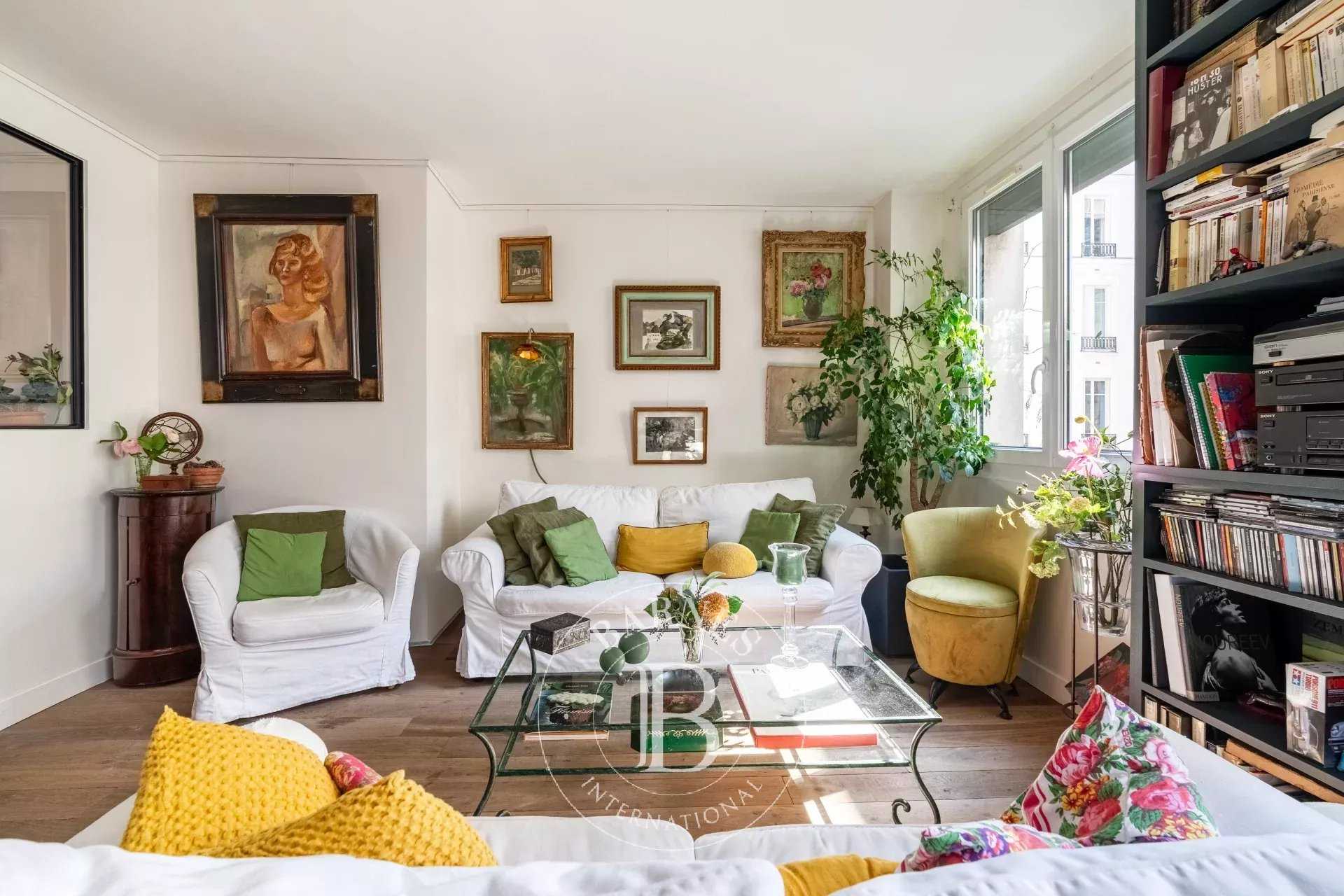 Appartement Neuilly-sur-Seine  -  ref 85827998 (picture 2)