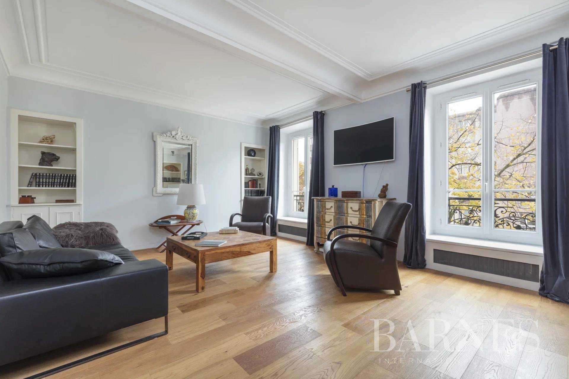 Levallois-Perret  - Appartement 2 Pièces, 1 Chambre