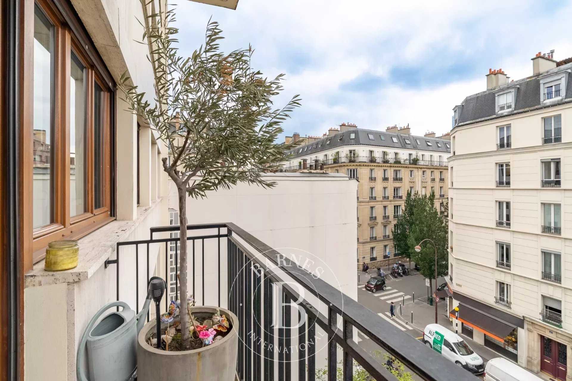 Appartement Neuilly-sur-Seine  -  ref 85012258 (picture 2)
