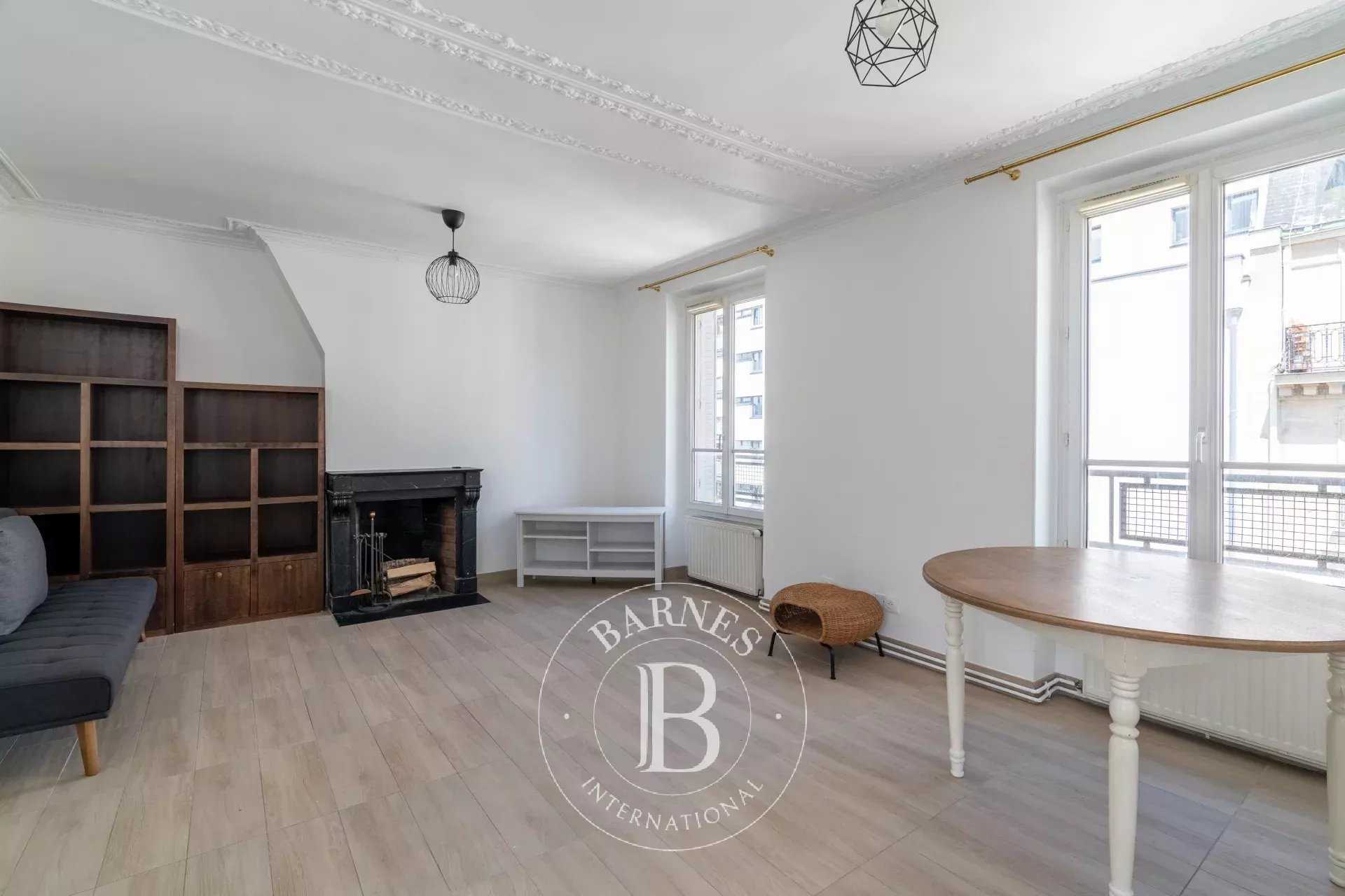 Apartment Neuilly-sur-Seine  -  ref 84946766 (picture 1)