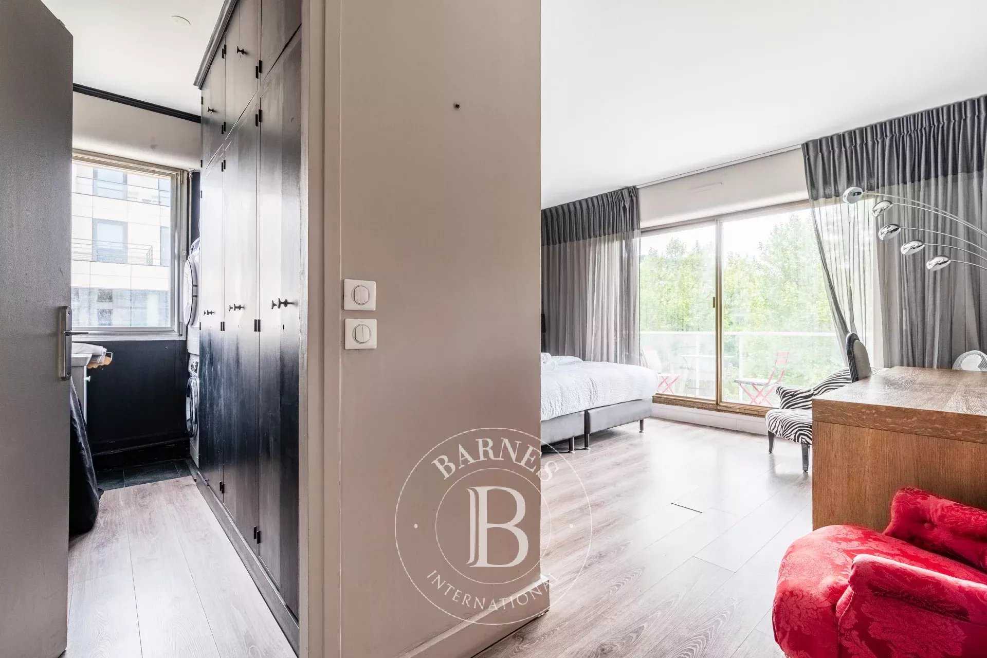 Piso Neuilly-sur-Seine  -  ref 85863488 (picture 2)