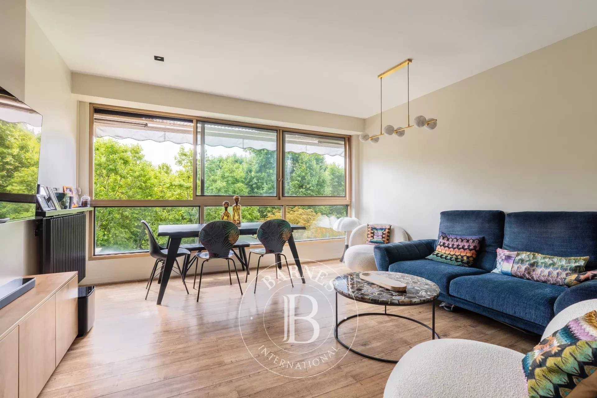 Appartement Neuilly-sur-Seine  -  ref 7385775 (picture 1)
