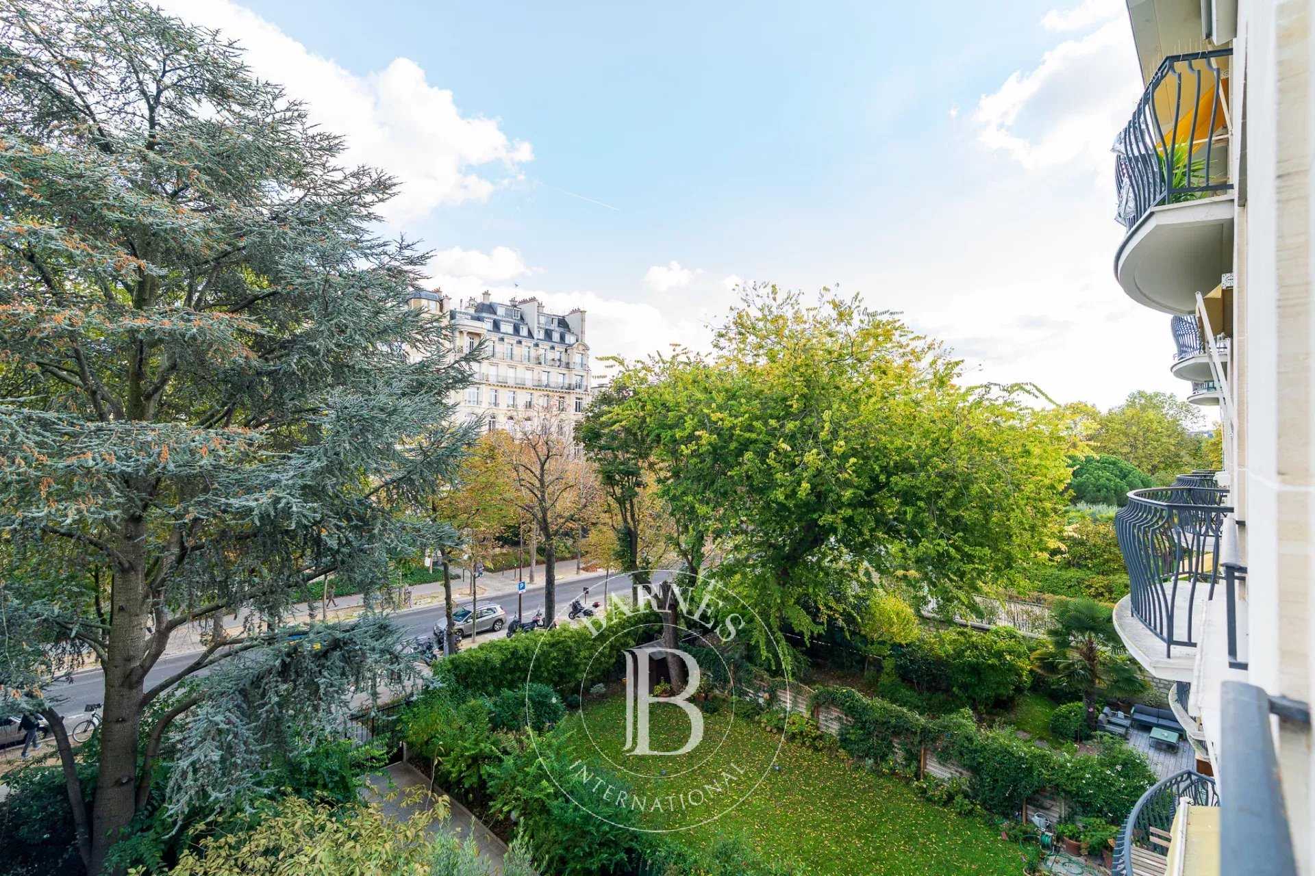 Appartement Neuilly-sur-Seine  -  ref 86360210 (picture 3)