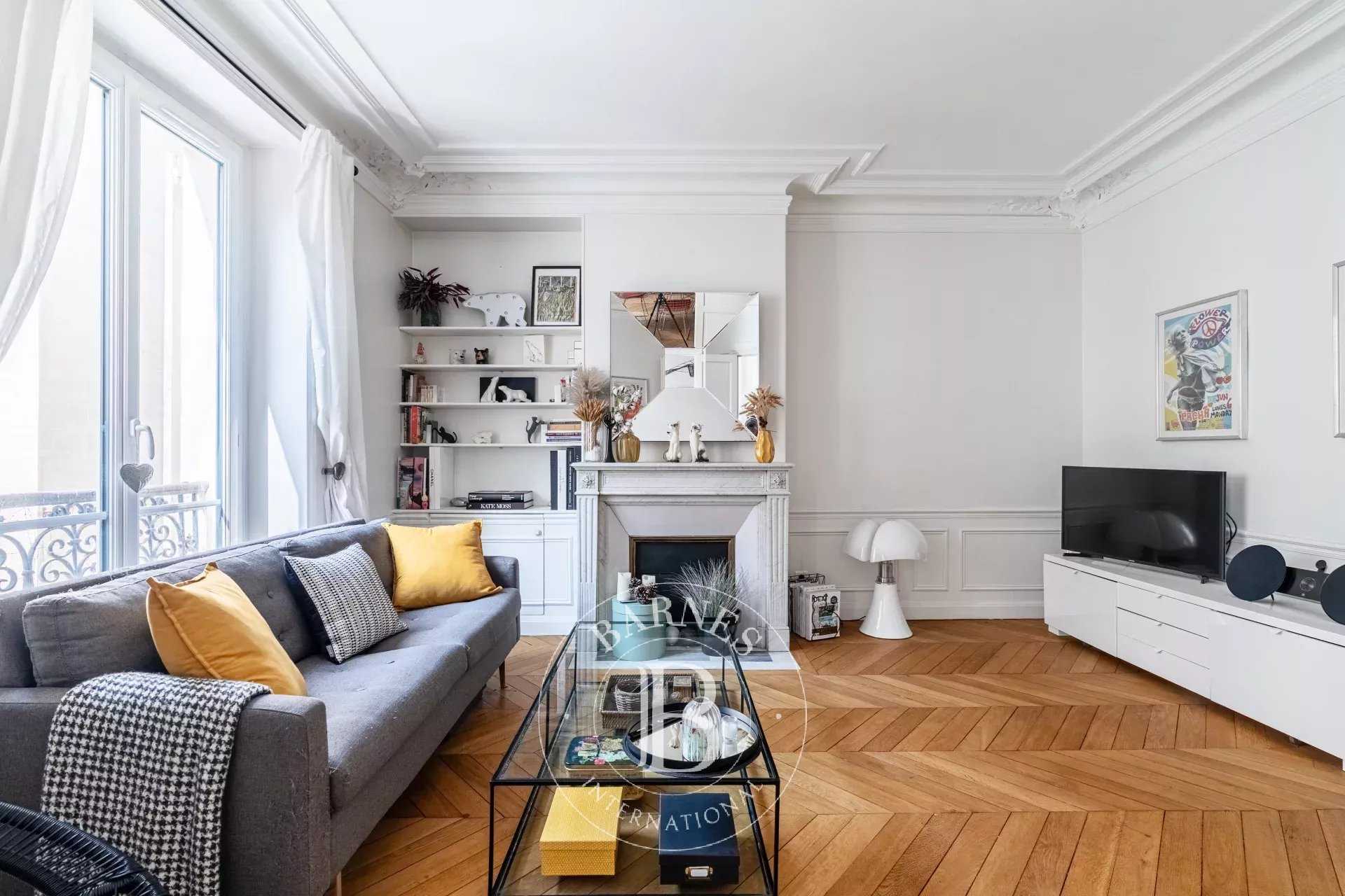 Appartement Neuilly-sur-Seine  -  ref 85994207 (picture 1)