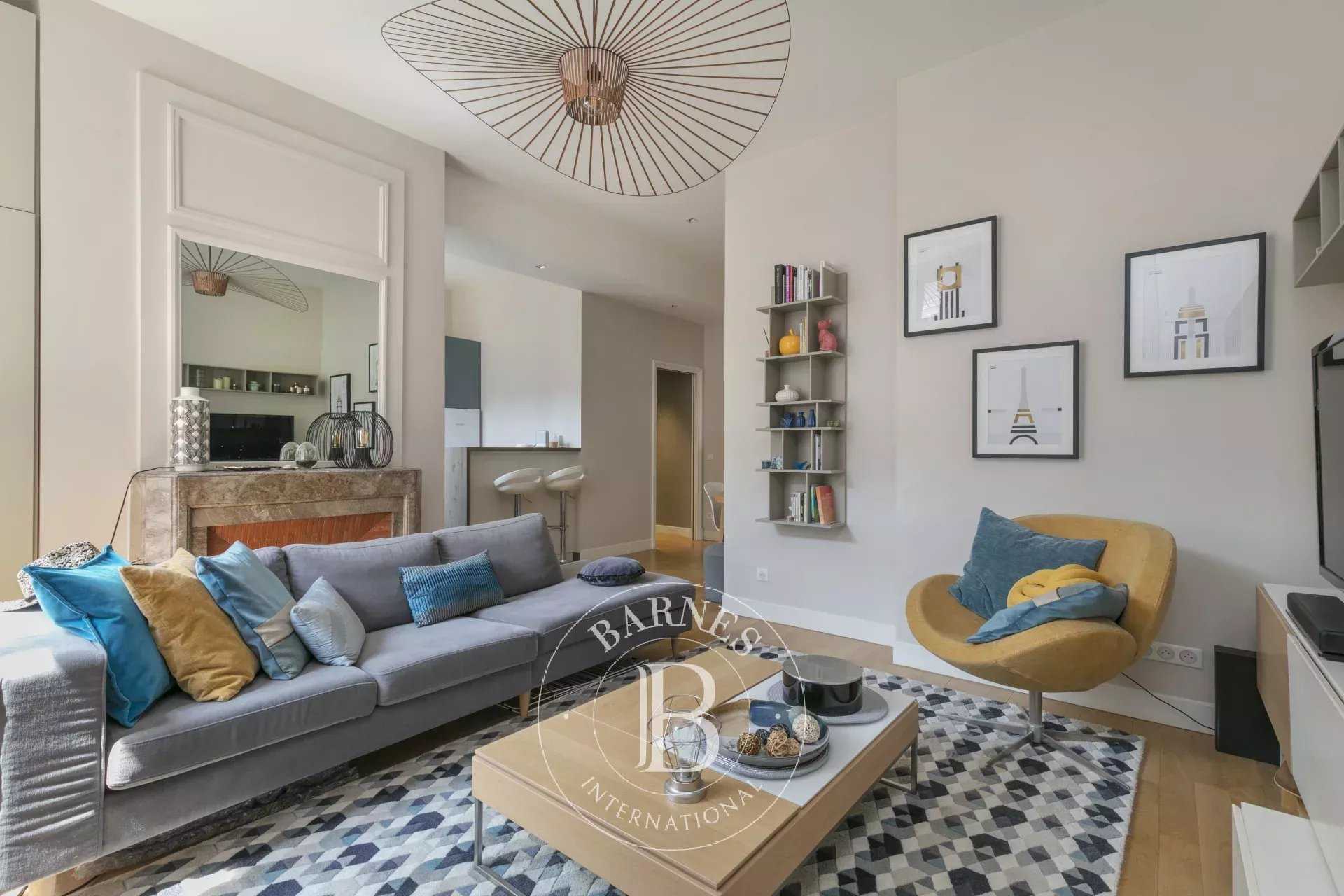 Piso Neuilly-sur-Seine  -  ref 85626645 (picture 1)
