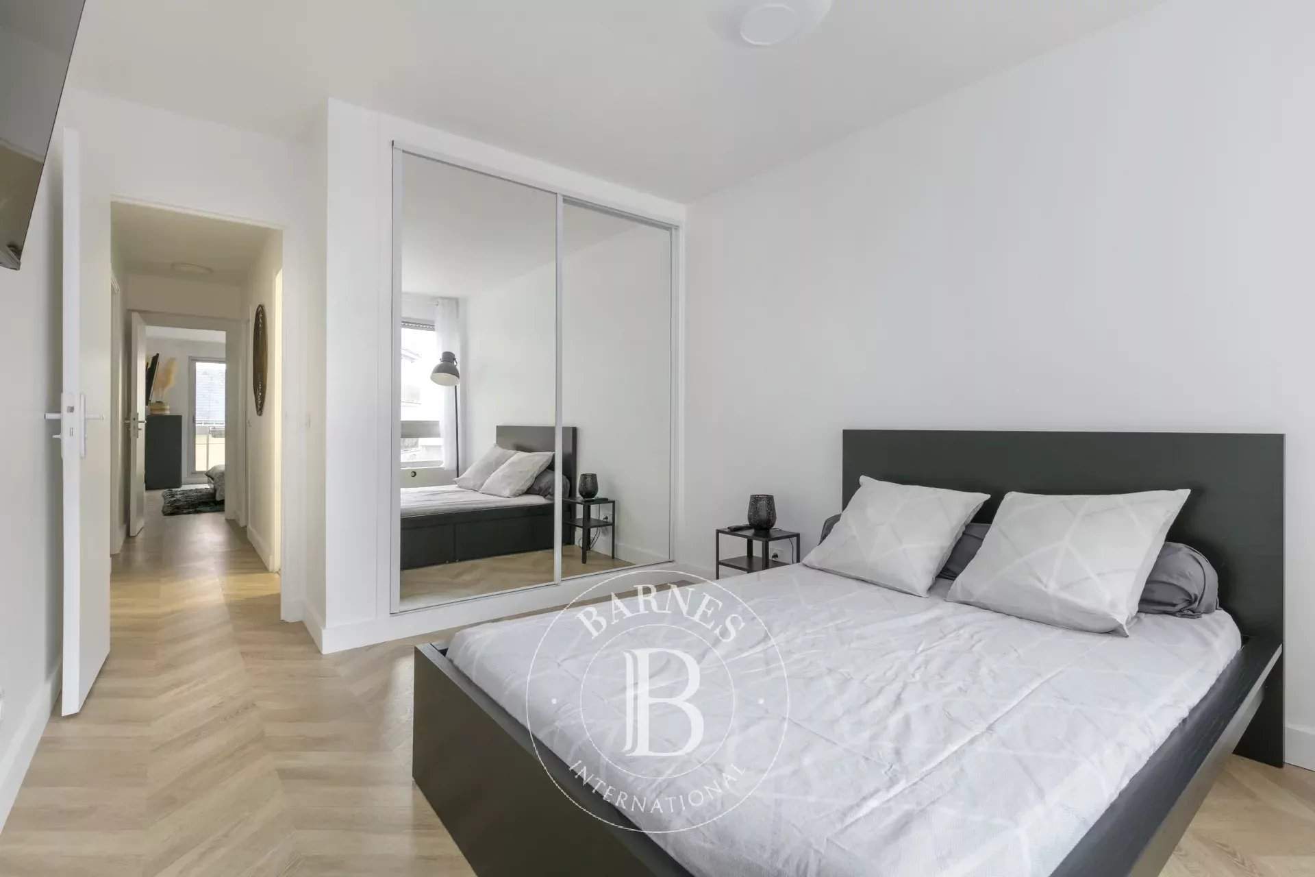 Neuilly-sur-Seine  - Apartment 2 Bedrooms - picture 12