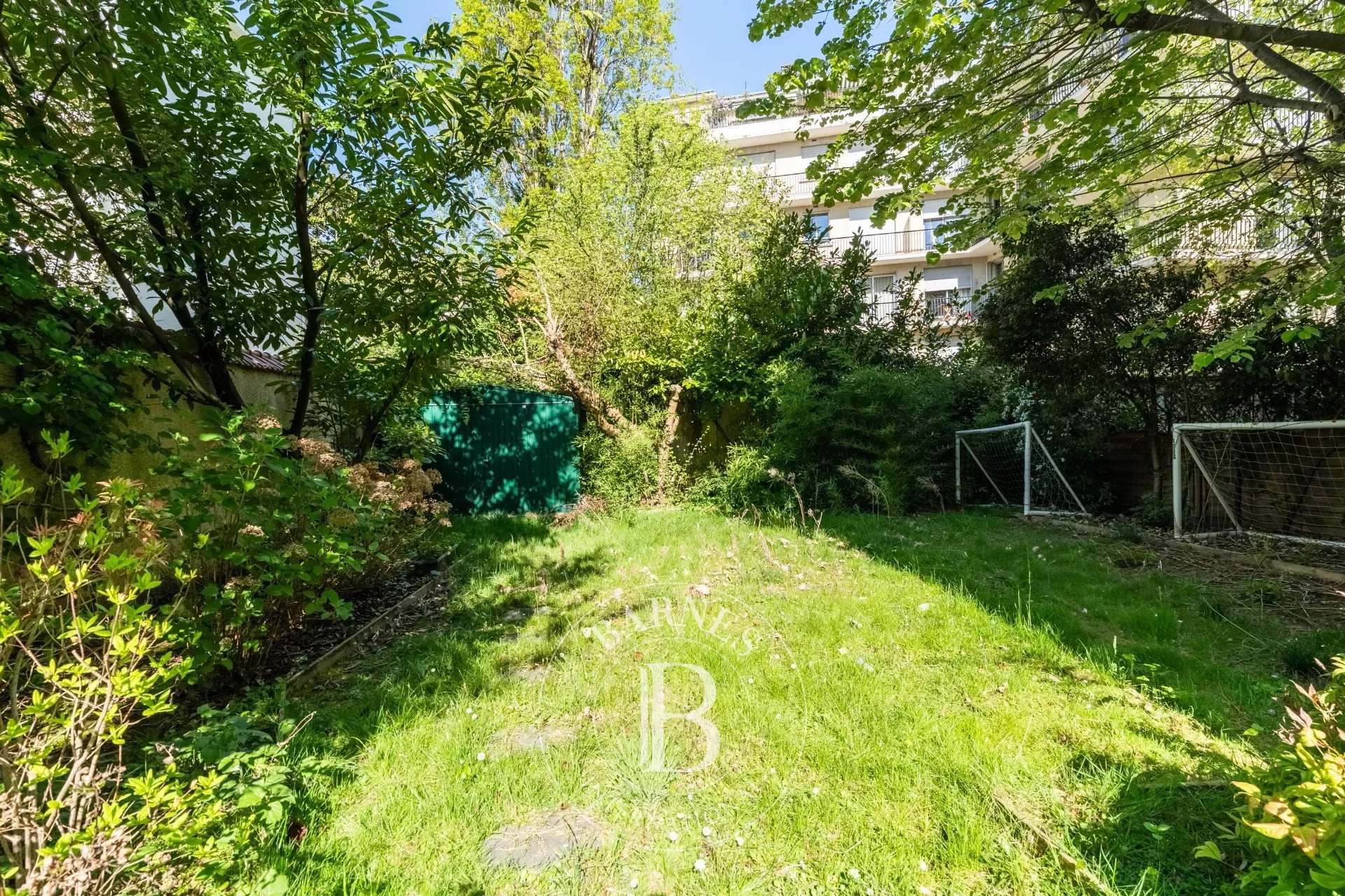 Neuilly-sur-Seine  - Appartement 4 Pièces 2 Chambres - picture 12
