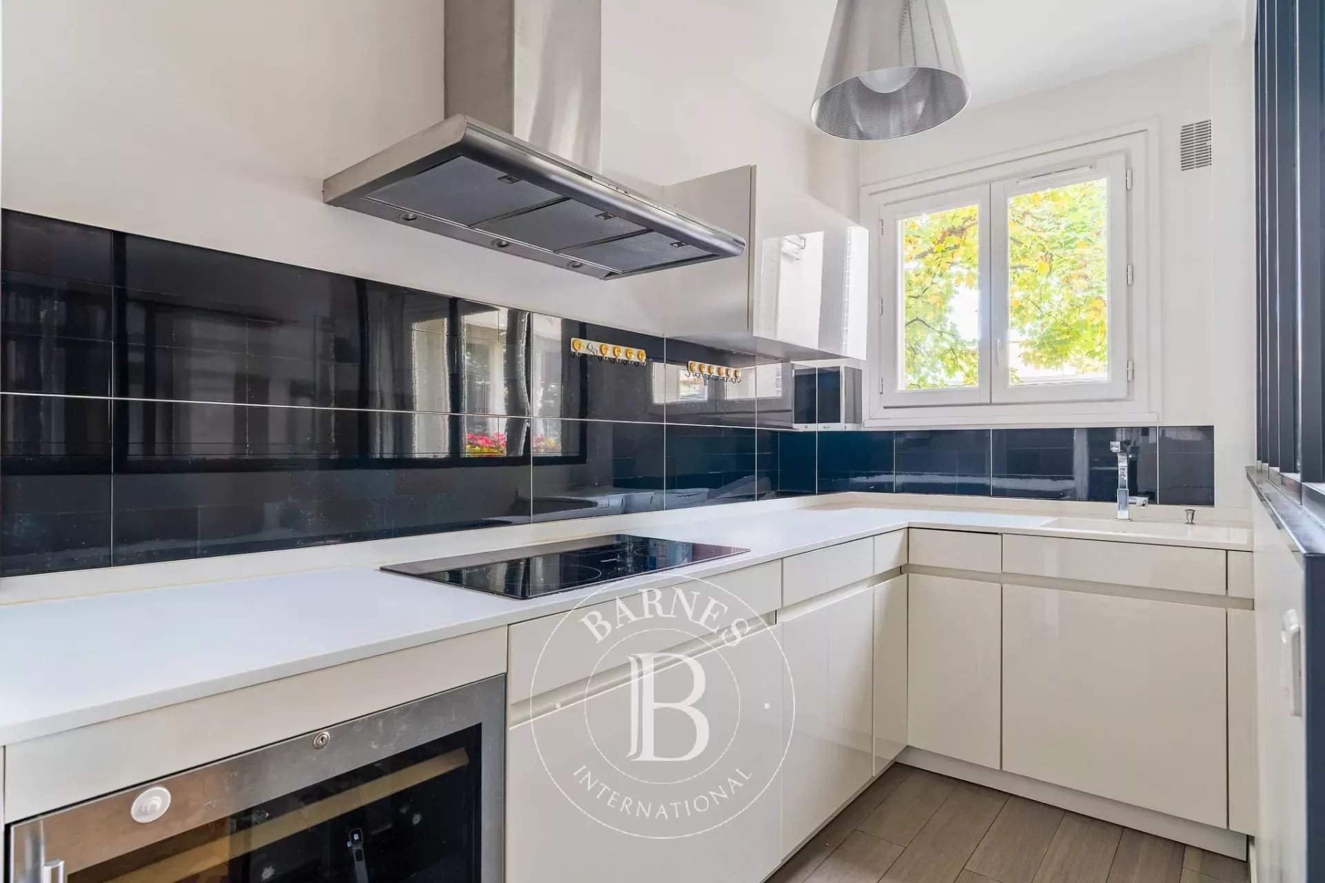 Neuilly-sur-Seine  - Appartement 3 Pi&egrave;ces 2 Chambres - picture 5