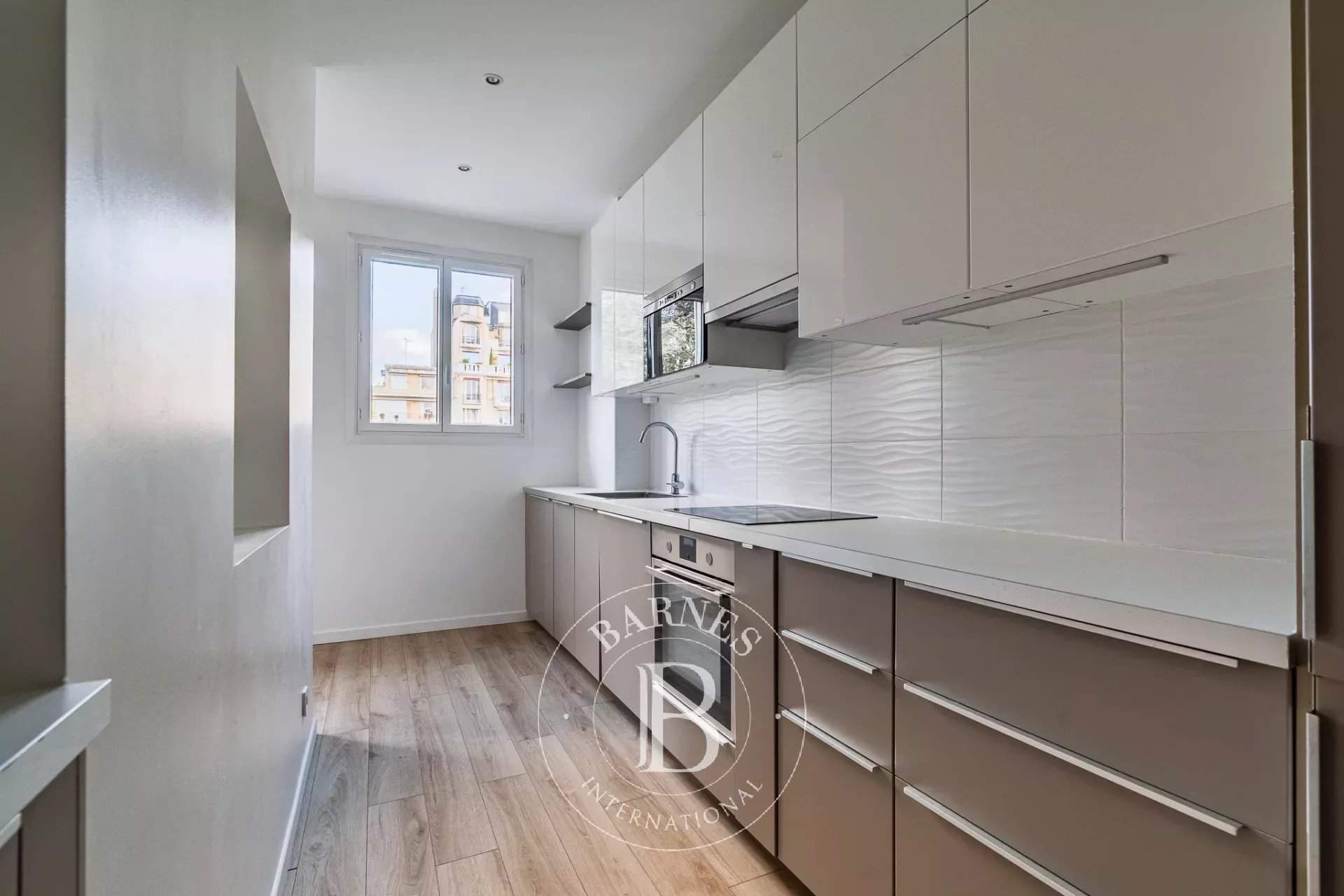 Neuilly-sur-Seine  - Appartement 3 Pièces 2 Chambres - picture 7