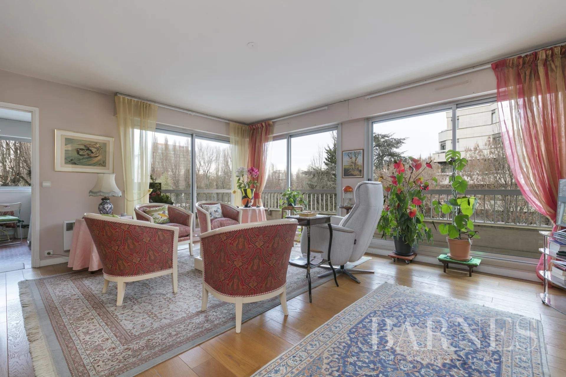 Neuilly-sur-Seine  - Appartement 4 Pièces 2 Chambres - picture 1