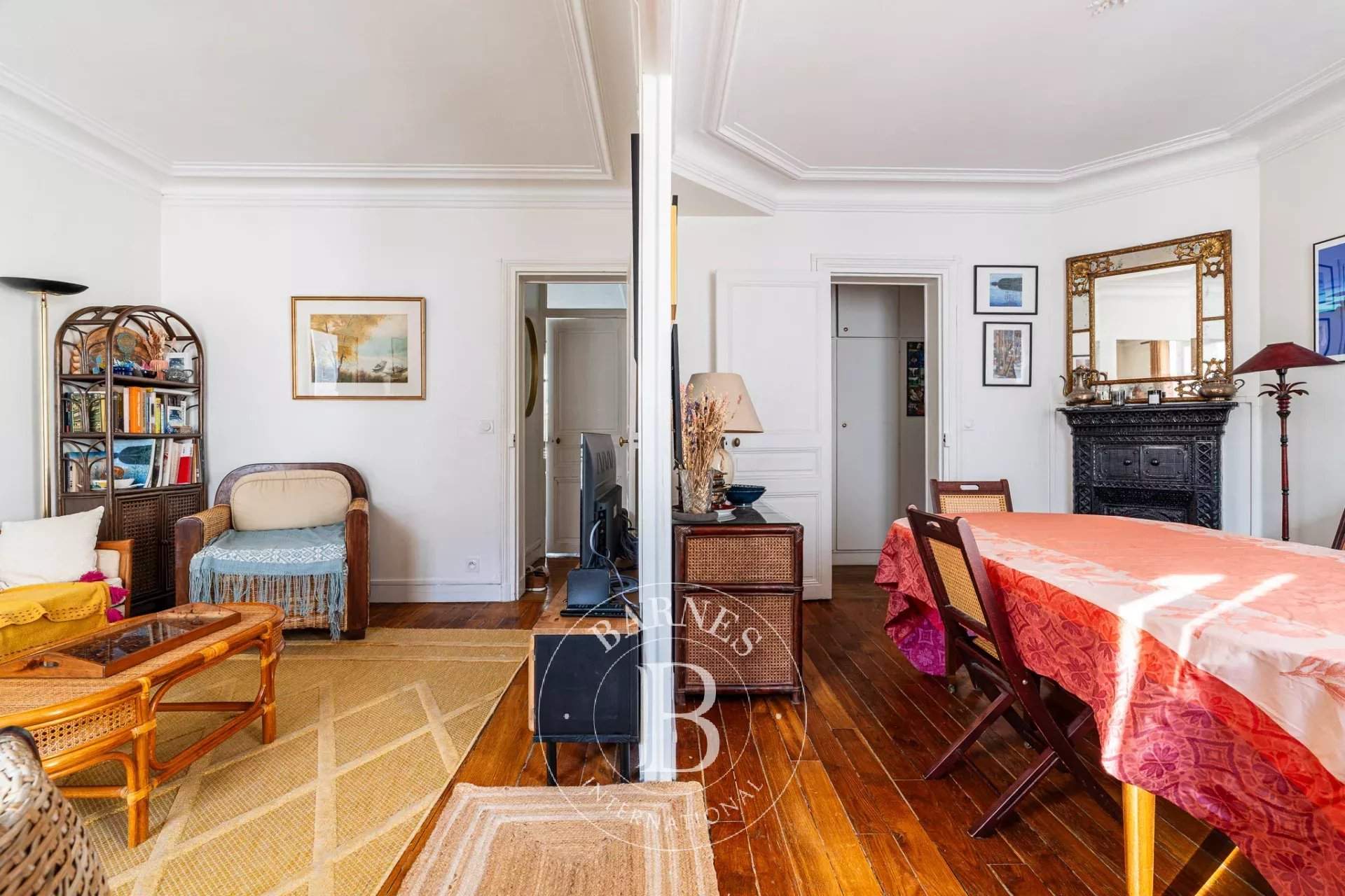 Neuilly-sur-Seine  - Appartement 3 Pi&egrave;ces, 1 Chambre - picture 2