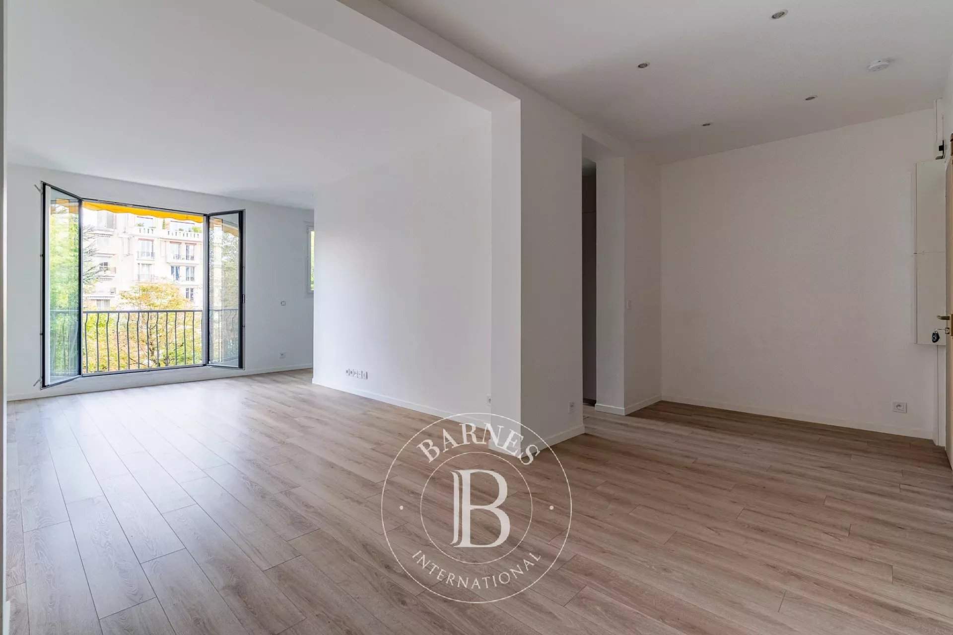 Neuilly-sur-Seine  - Appartement 3 Pièces 2 Chambres - picture 2
