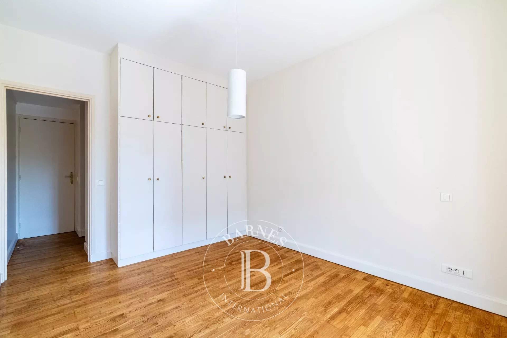 Neuilly-sur-Seine  - Appartement 2 Pièces, 1 Chambre - picture 12