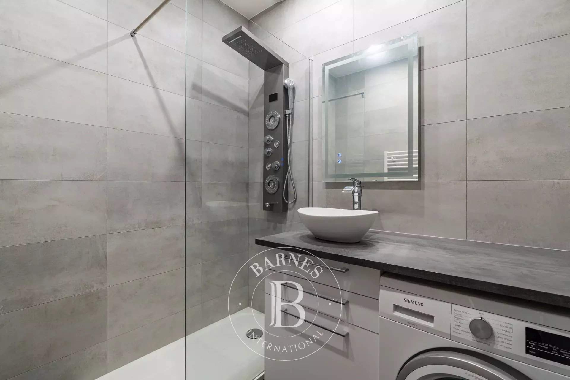 Neuilly-sur-Seine  - Appartement 2 Pi&egrave;ces, 1 Chambre - picture 15