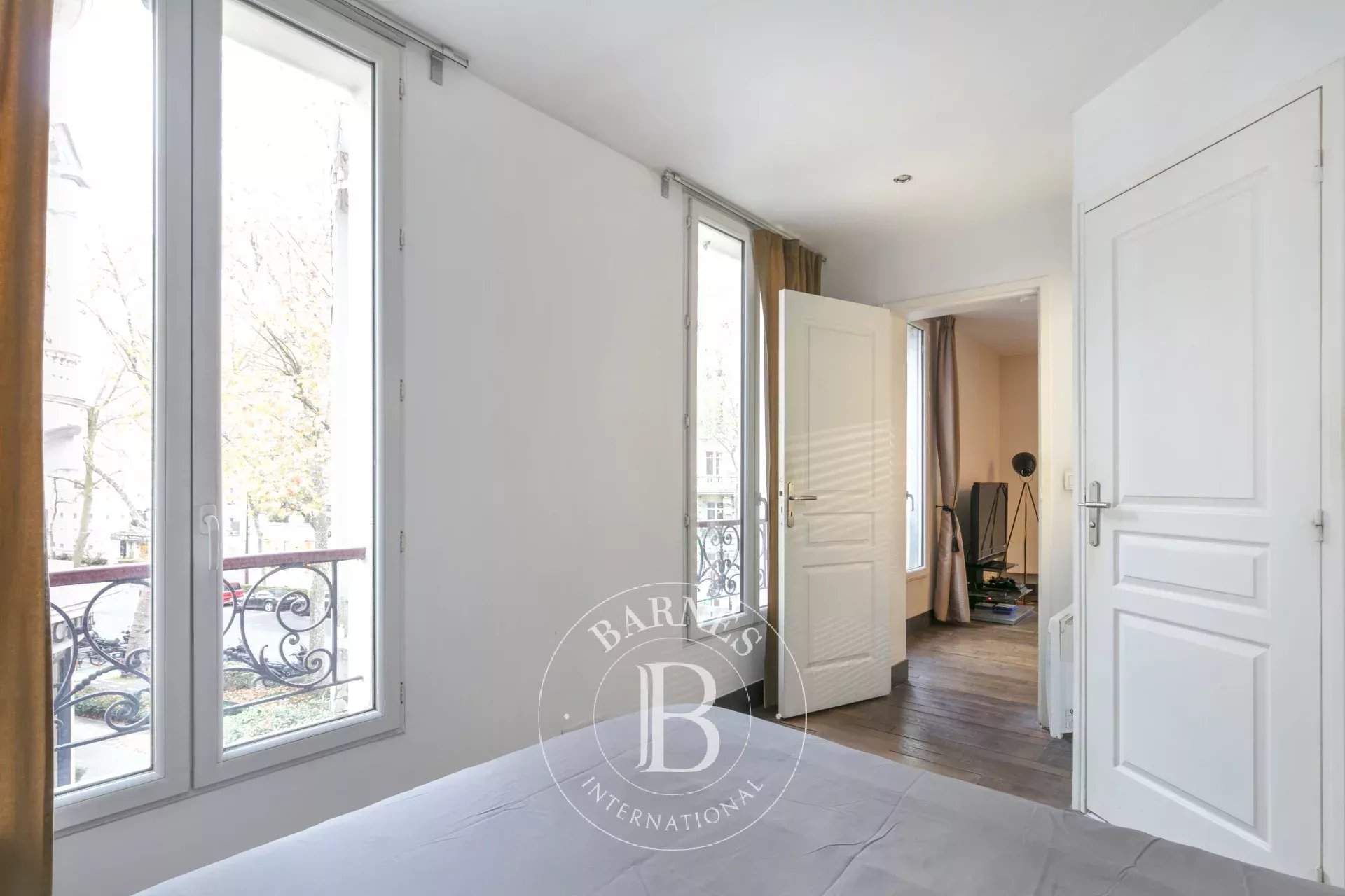 Neuilly-sur-Seine  - Appartement 3 Pièces, 1 Chambre - picture 7