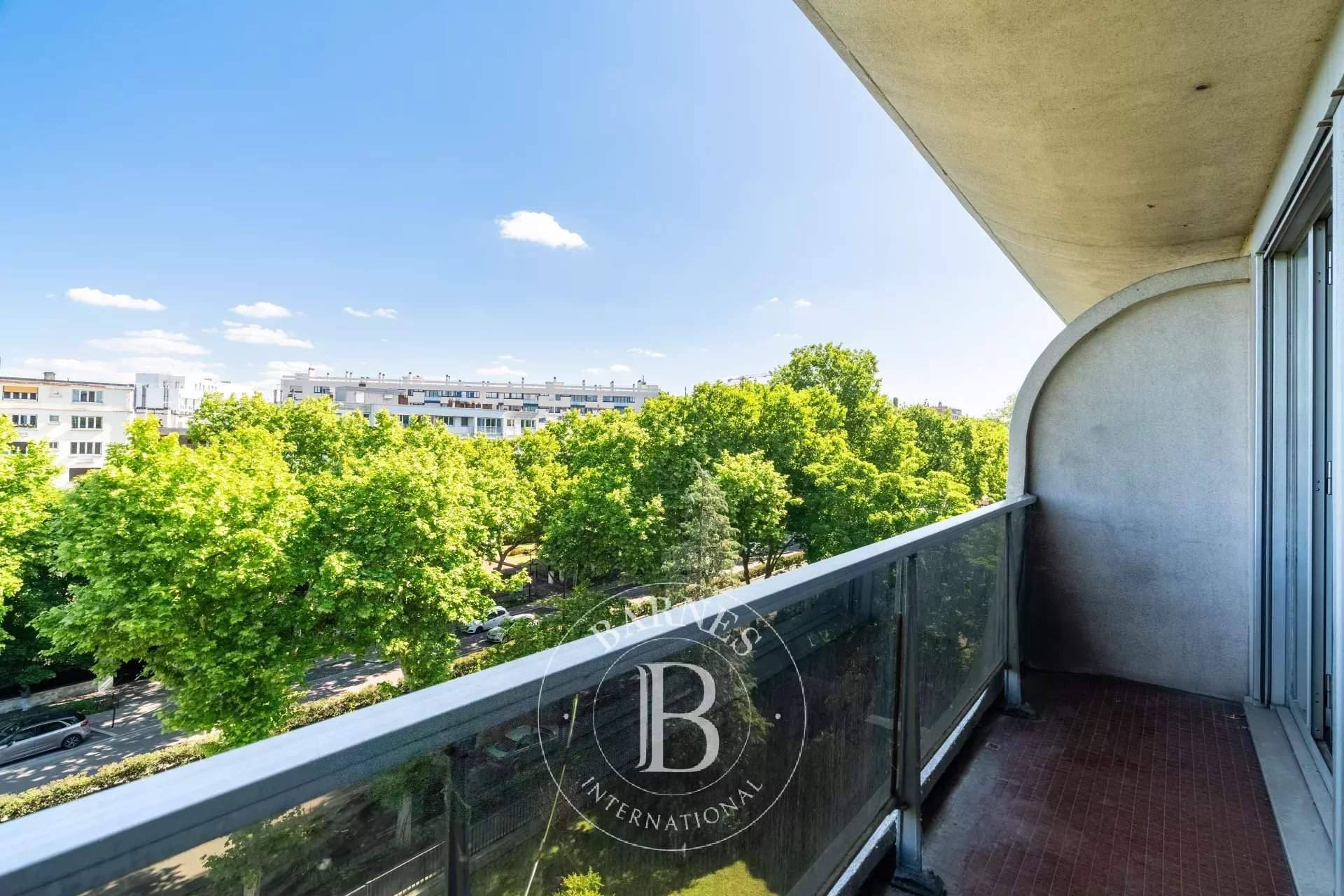 Neuilly-sur-Seine  - Apartment 2 Bedrooms - picture 1