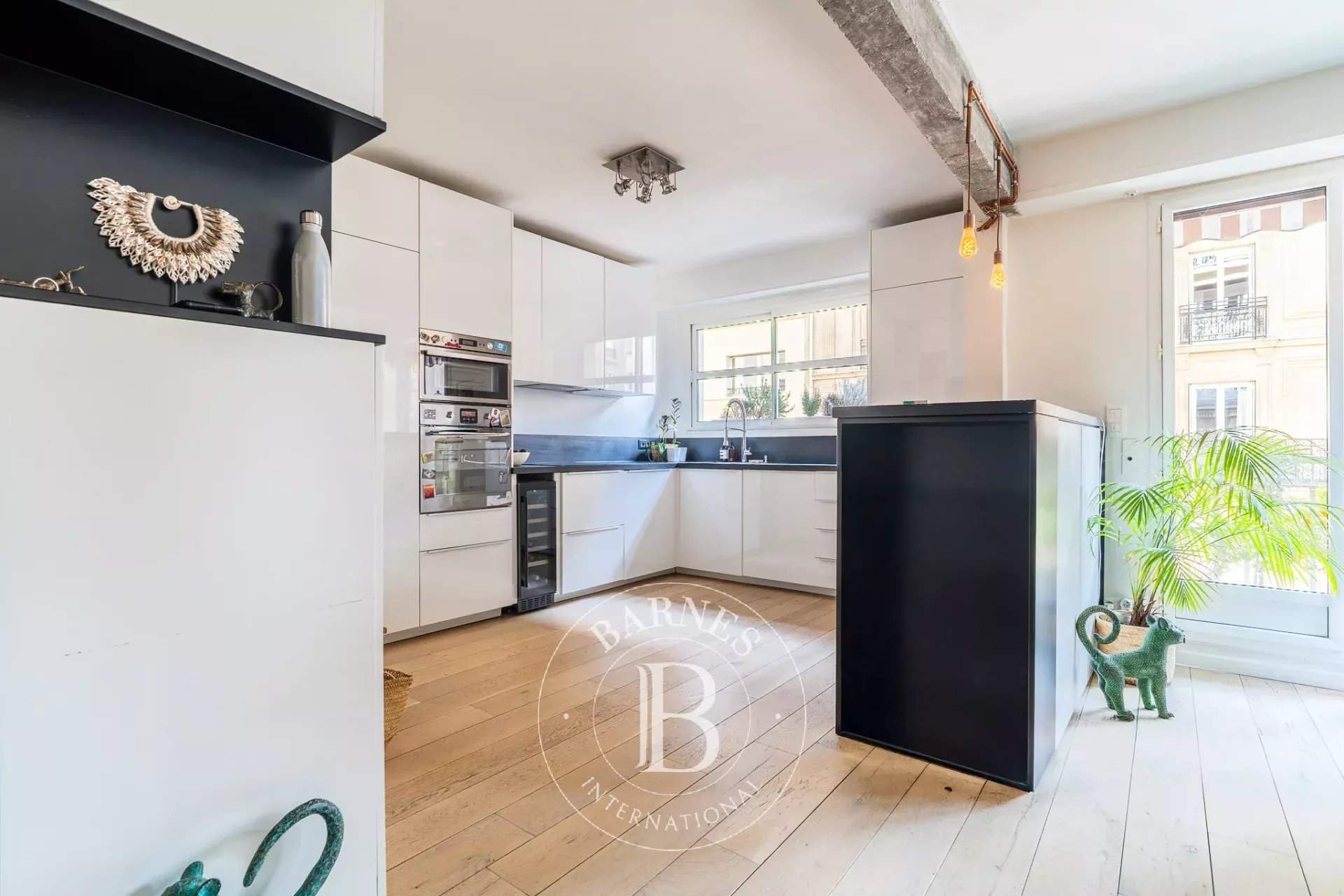 Neuilly-sur-Seine  - Apartment 2 Bedrooms - picture 6