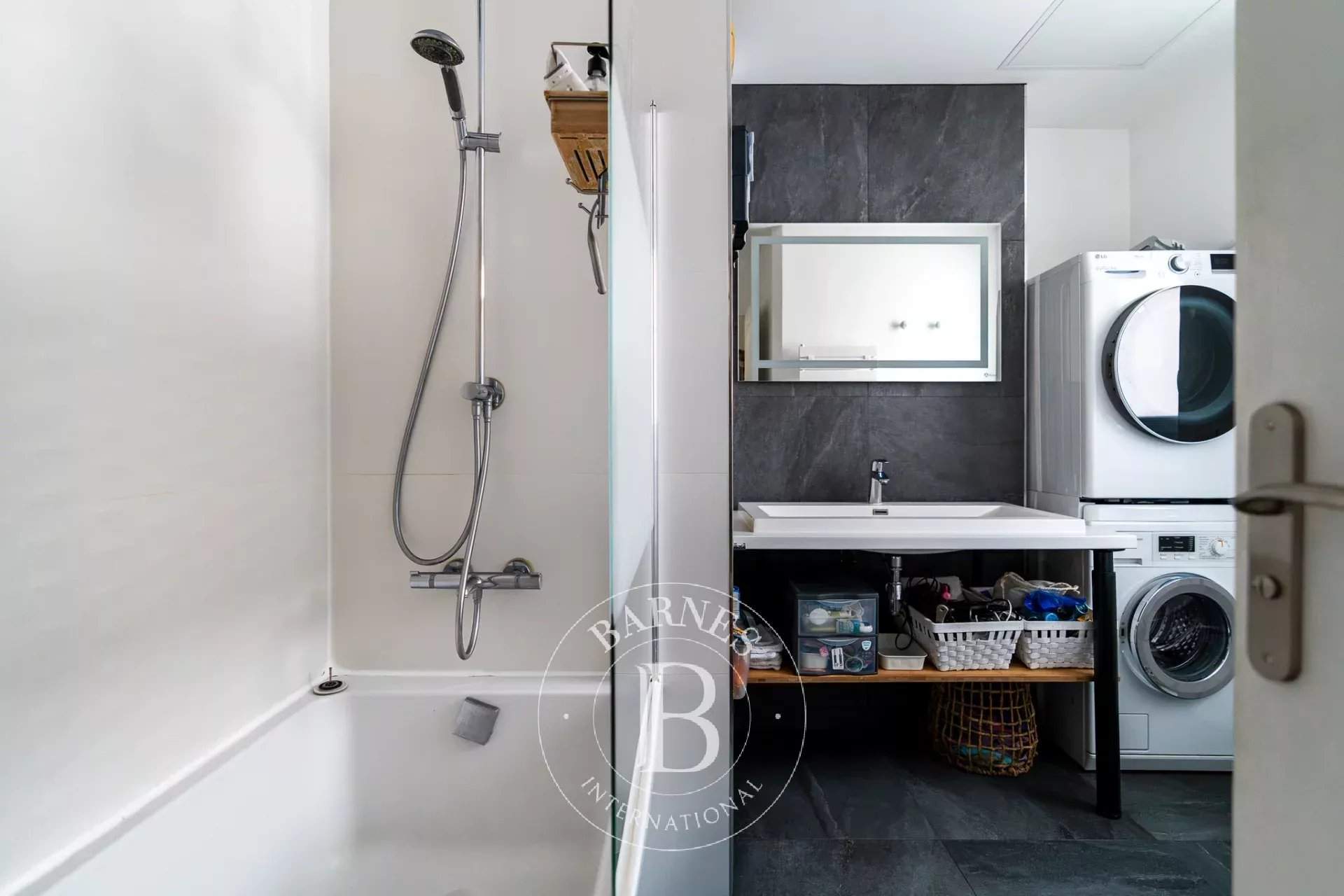 Neuilly-sur-Seine  - Appartement 3 Pi&egrave;ces 2 Chambres - picture 14