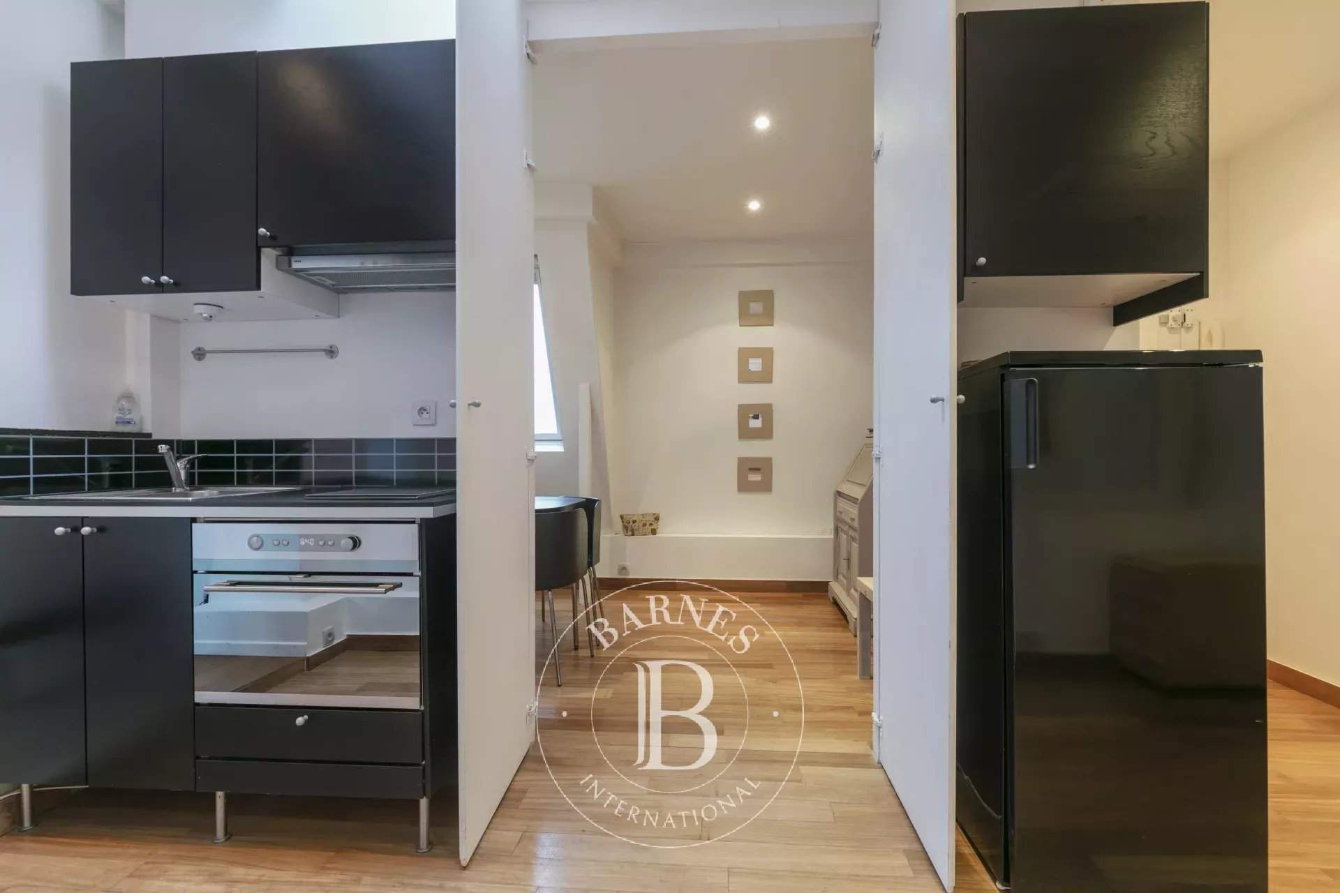 Neuilly-sur-Seine  - Apartment 1 Bedroom - picture 9