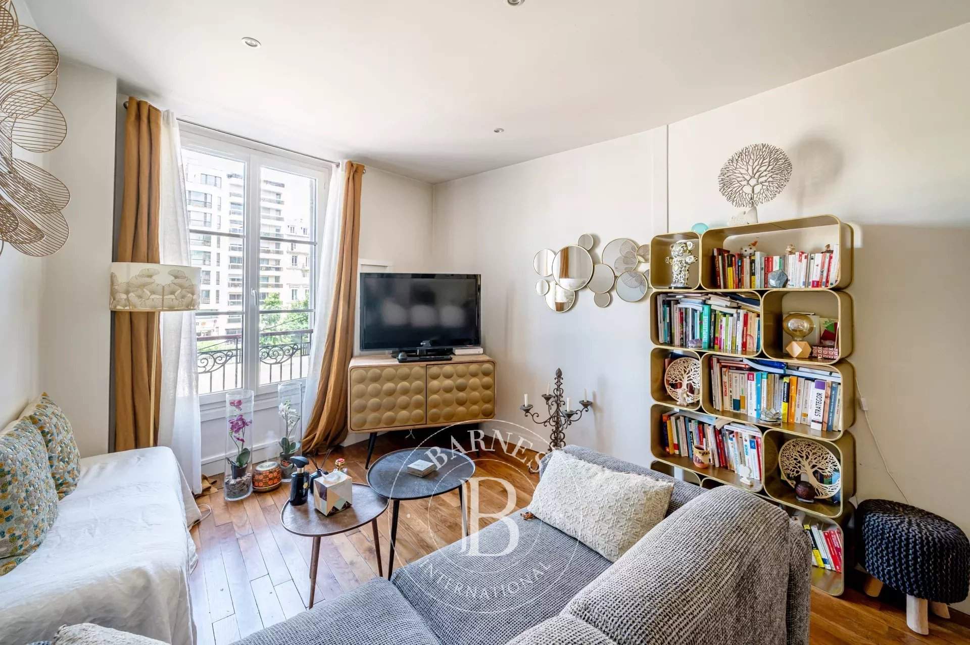 Neuilly-sur-Seine  - Appartement 3 Pièces 2 Chambres - picture 2