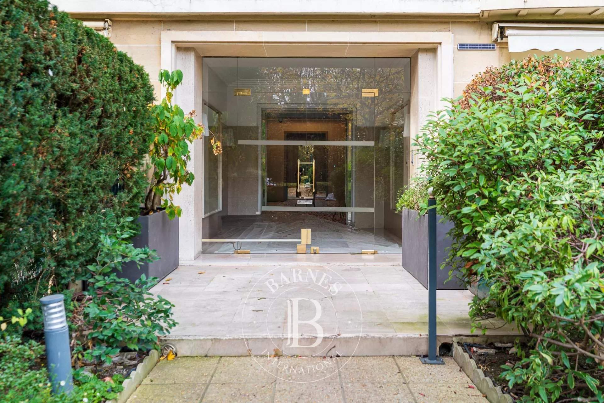 Neuilly-sur-Seine  - Appartement 2 Pi&egrave;ces, 1 Chambre - picture 17