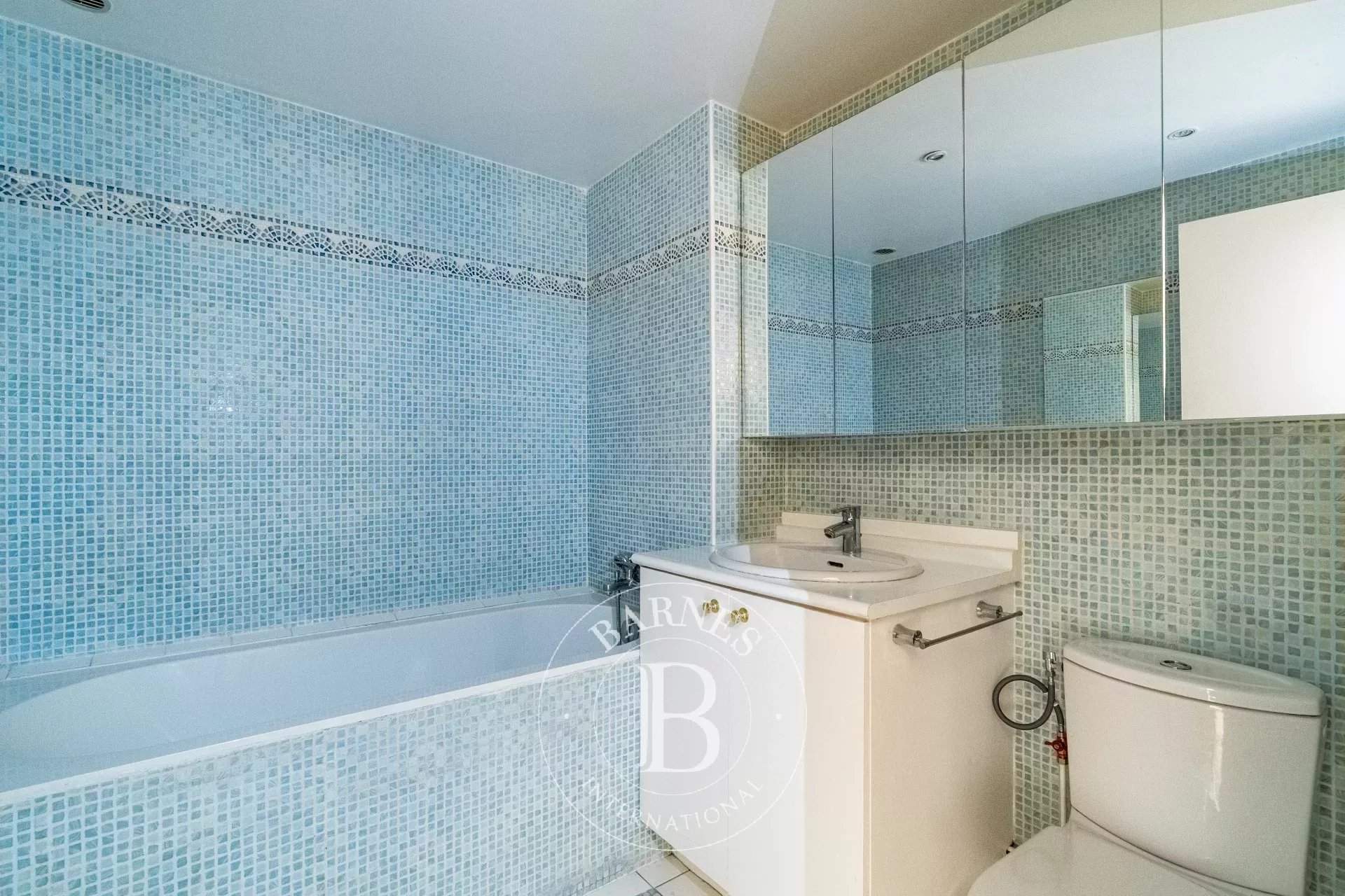 Neuilly-sur-Seine  - Appartement 2 Pièces, 1 Chambre - picture 13