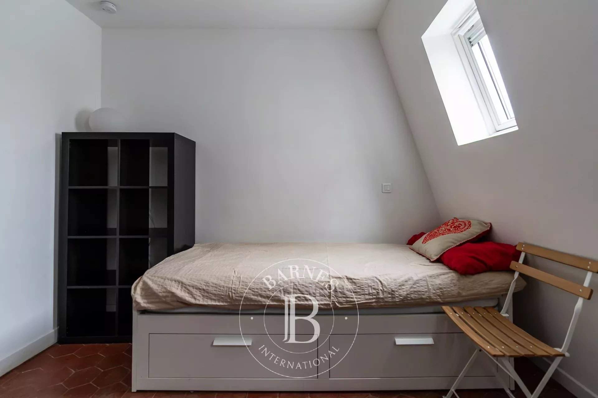 Levallois-Perret  - Apartment  - picture 2