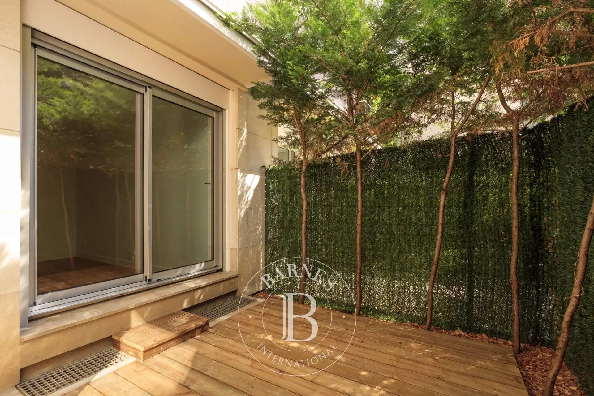Neuilly-sur-Seine  - Piso 2 Cuartos, 1 Habitacion - picture 1