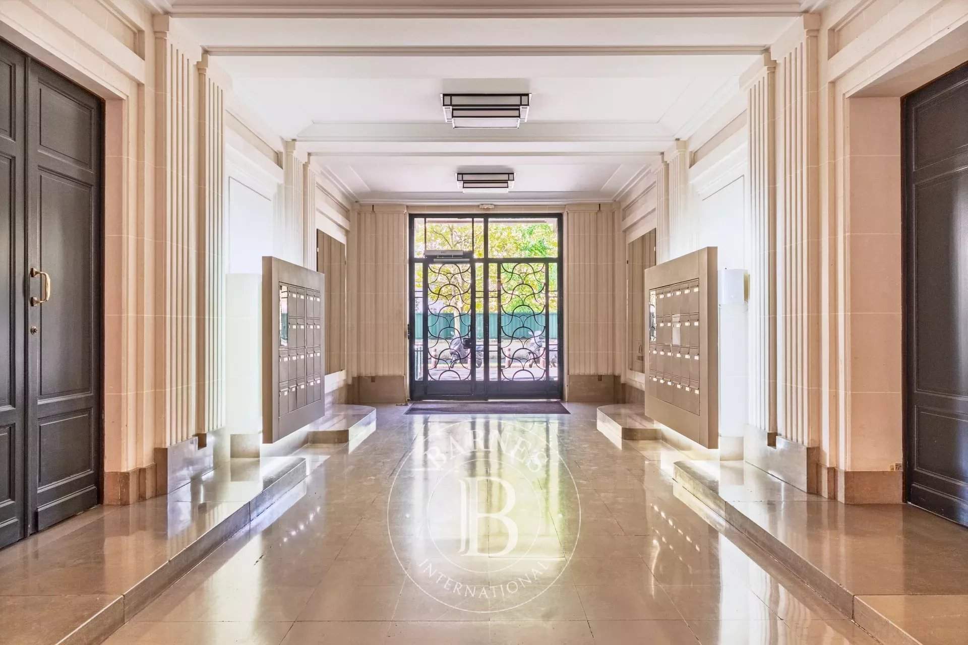 Neuilly-sur-Seine  - Appartement 2 Pièces, 1 Chambre - picture 9