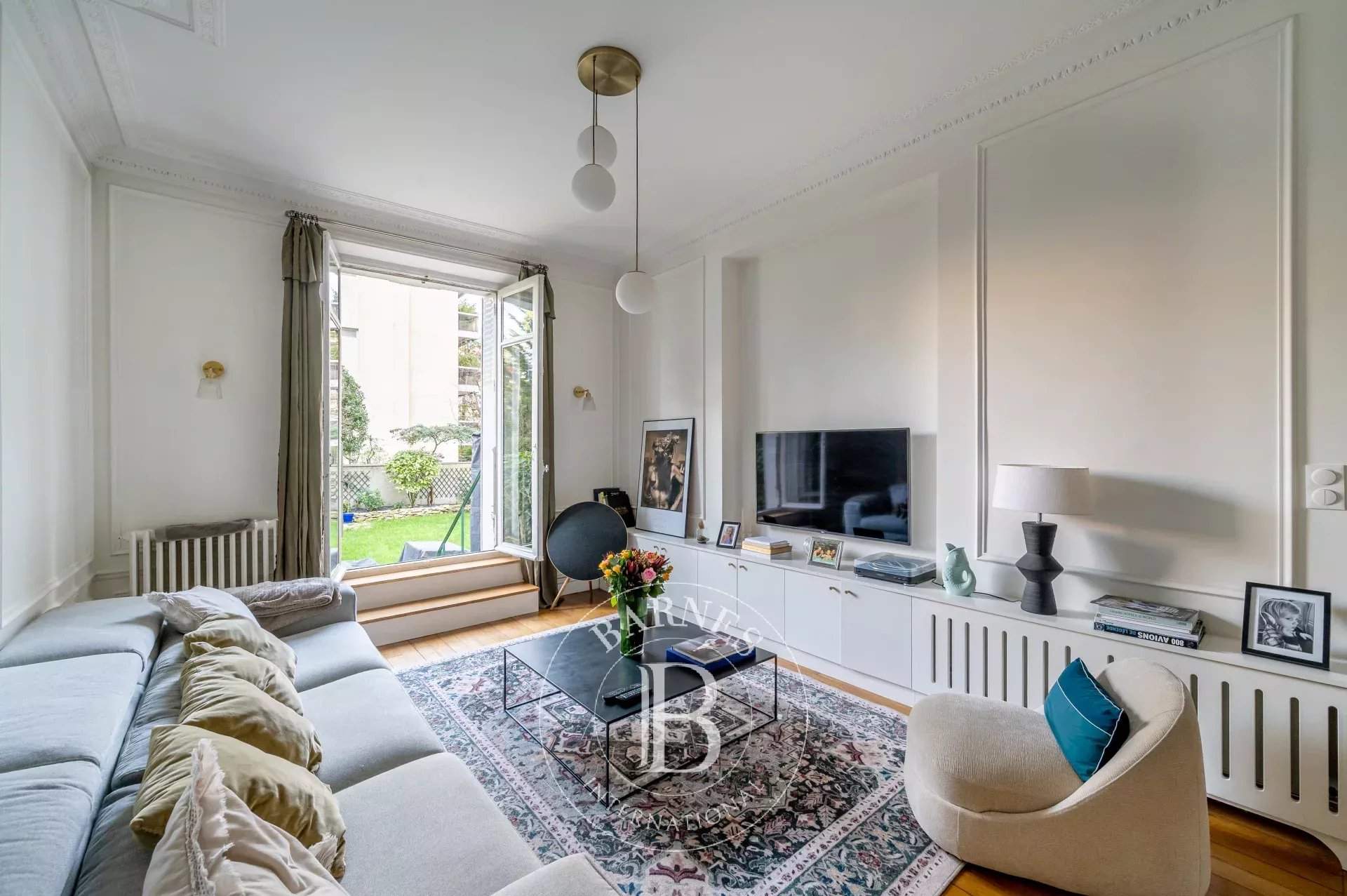 Neuilly-sur-Seine  - Appartement 4 Pi&egrave;ces 2 Chambres - picture 3