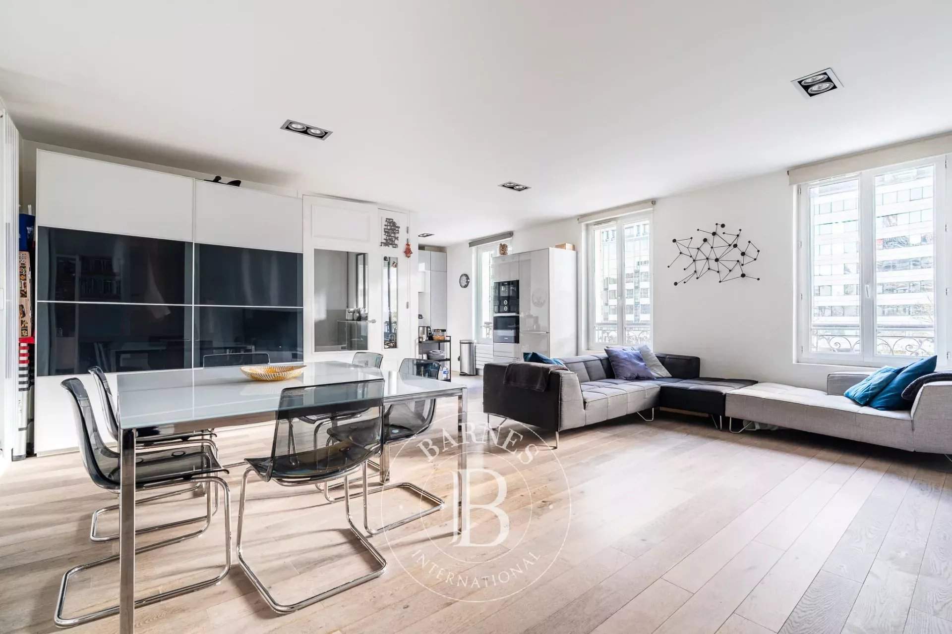 Neuilly-sur-Seine  - Apartment 3 Bedrooms - picture 3