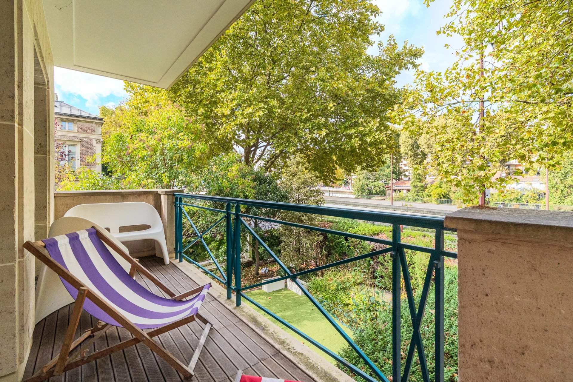 Neuilly-sur-Seine  - Appartement 3 Pièces 2 Chambres - picture 1