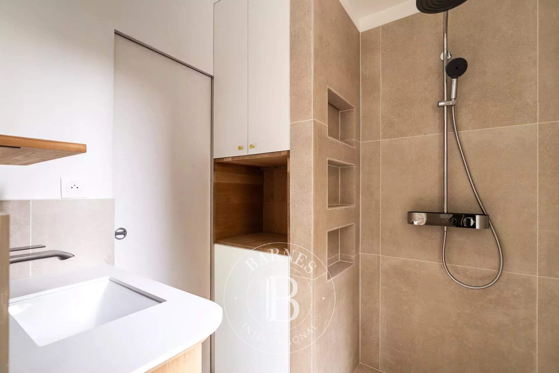 Levallois-Perret  - Apartment 3 Bedrooms - picture 14