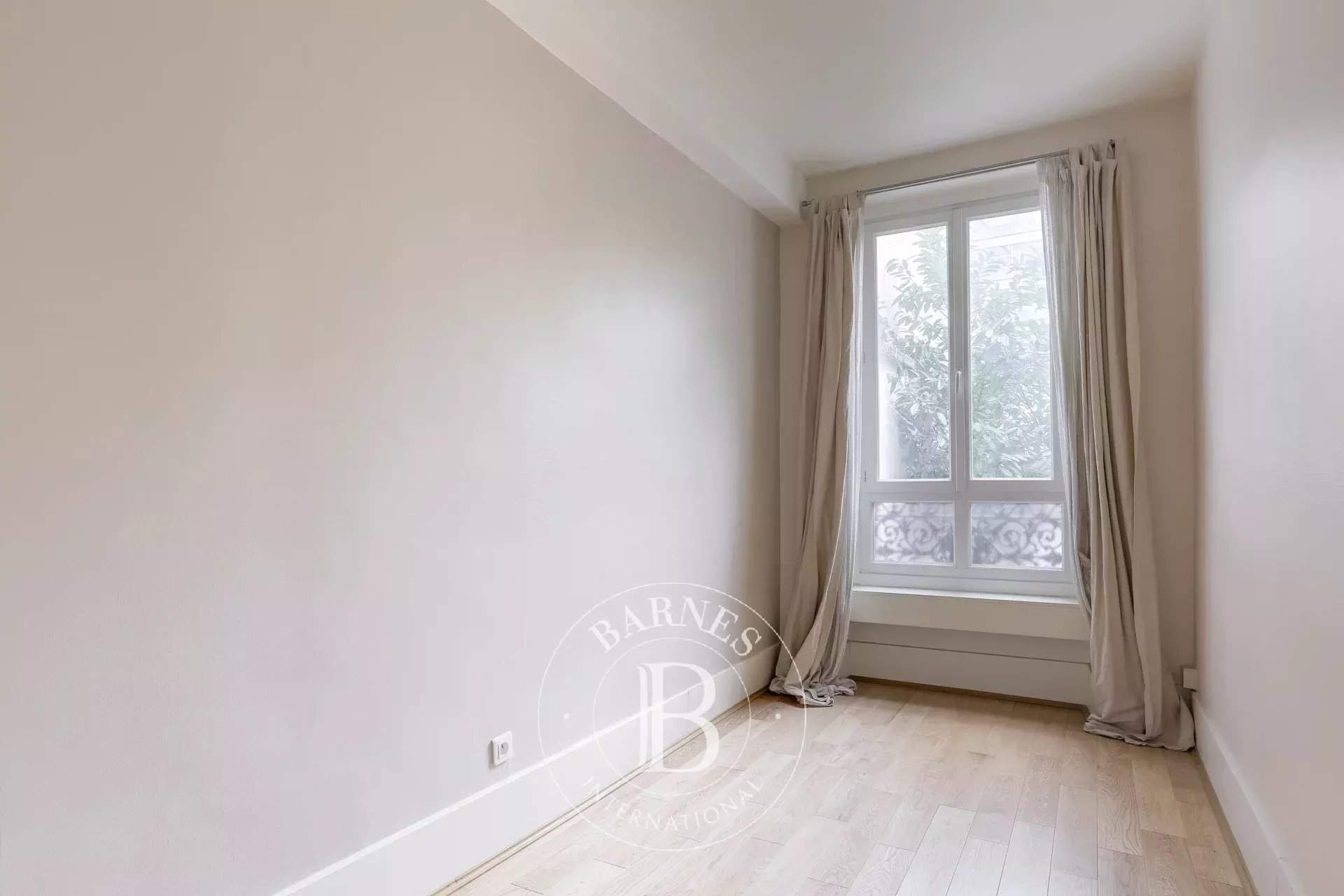 Neuilly-sur-Seine  - Appartement 4 Pièces 2 Chambres - picture 7