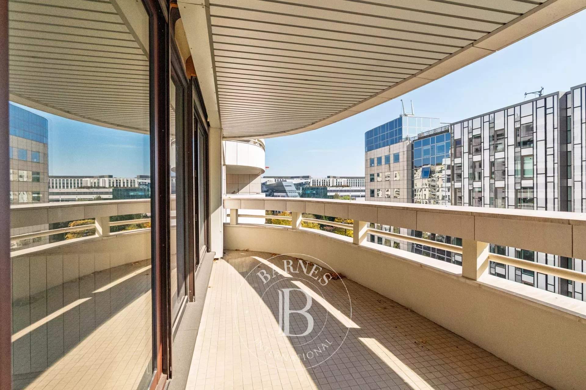 Levallois-Perret  - Apartment 1 Bedroom - picture 2