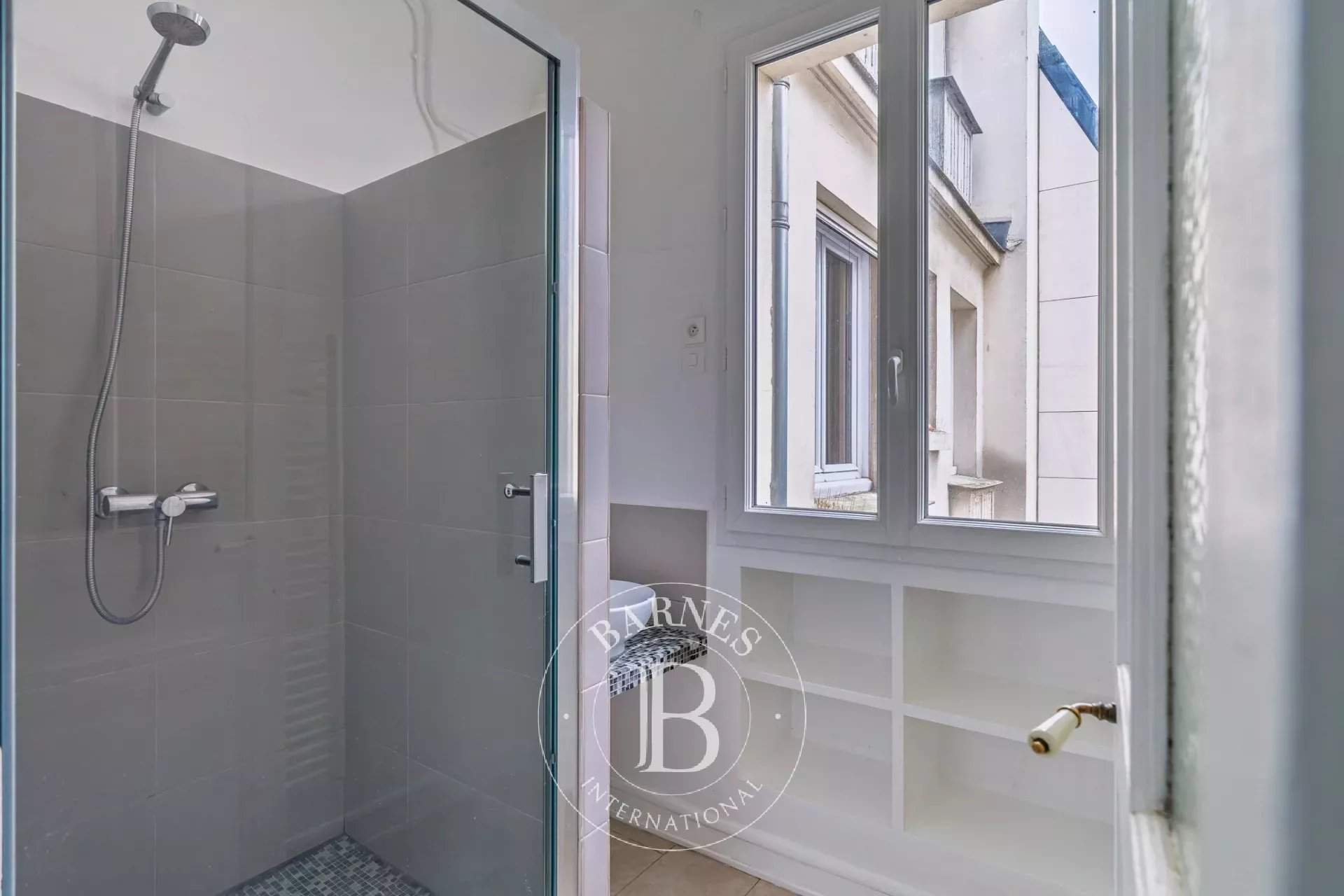 Neuilly-sur-Seine  - Piso 2 Cuartos, 1 Habitacion - picture 12