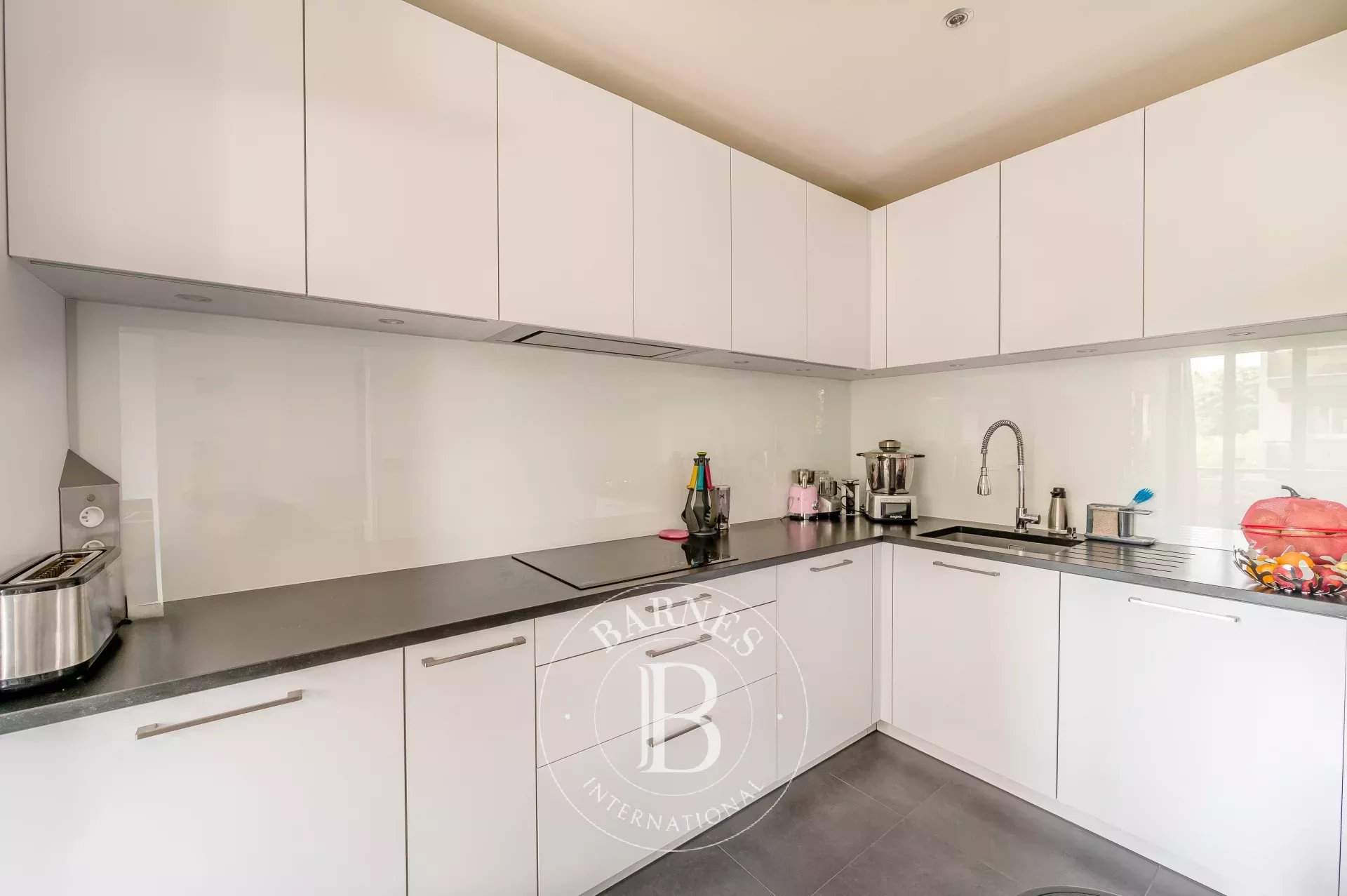 Neuilly-sur-Seine  - Piso 4 Cuartos 3 Habitaciones - picture 7
