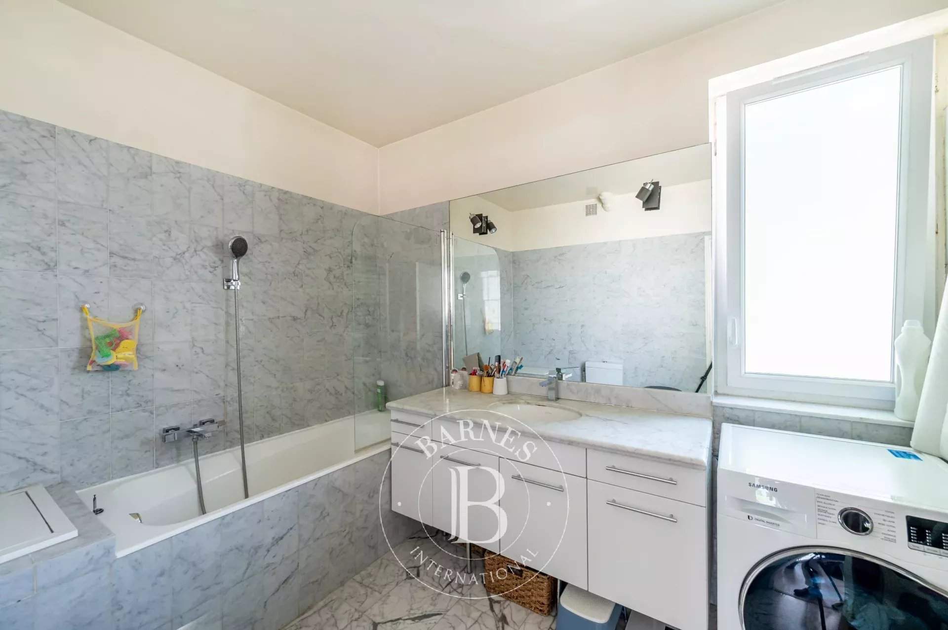 Neuilly-sur-Seine  - Piso 3 Cuartos 2 Habitaciones - picture 10