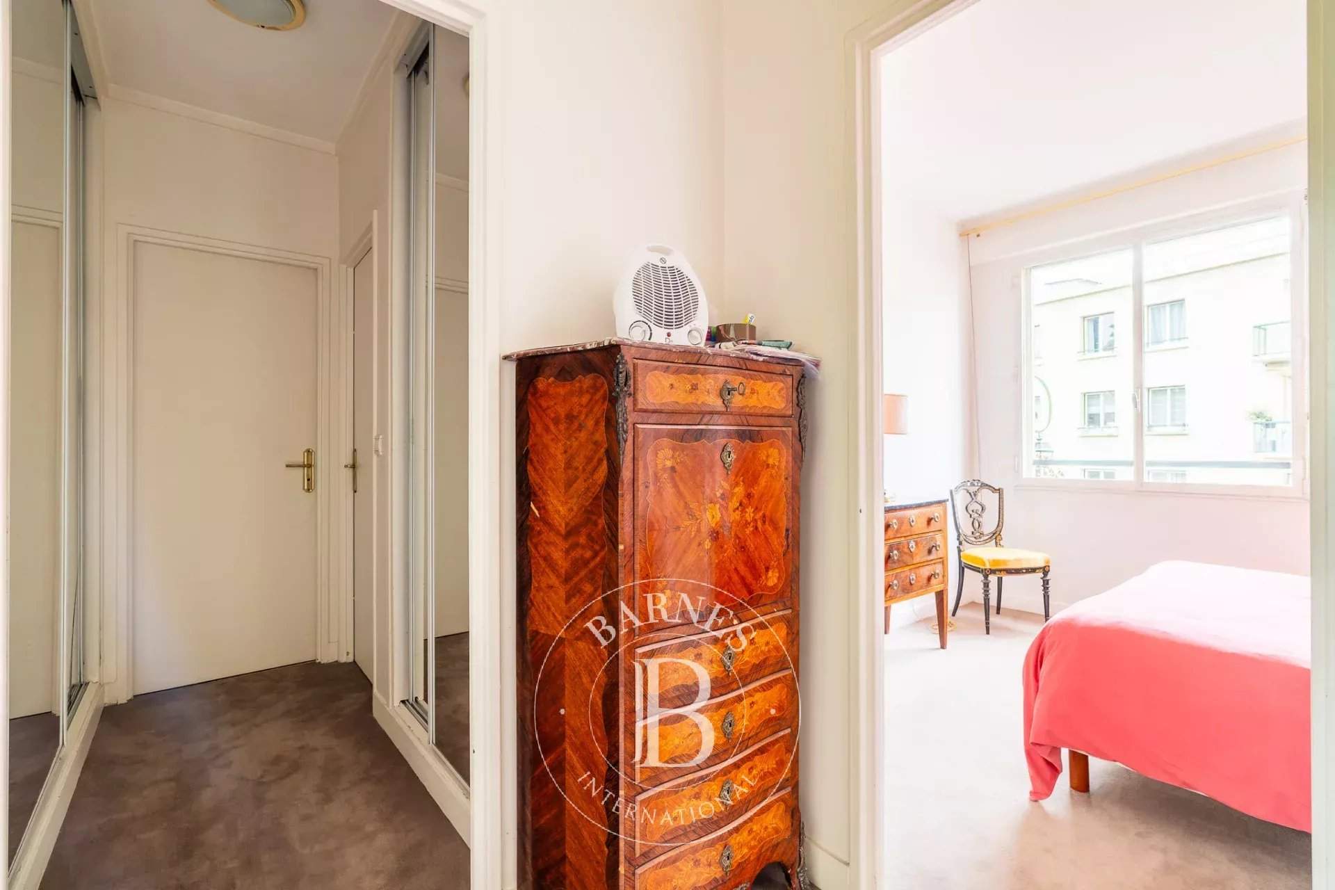 Neuilly-sur-Seine  - Apartment 2 Bedrooms - picture 12