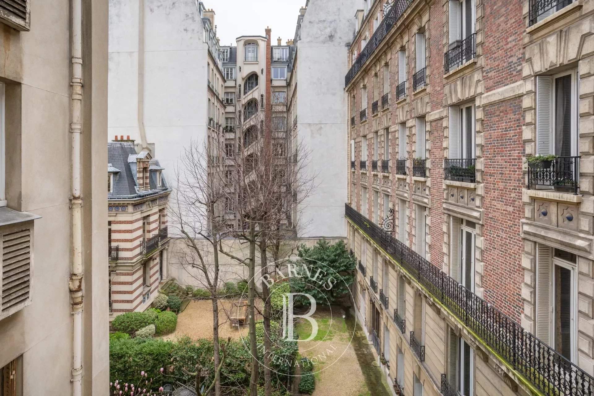 Neuilly-sur-Seine  - Appartement 4 Pièces 2 Chambres - picture 9