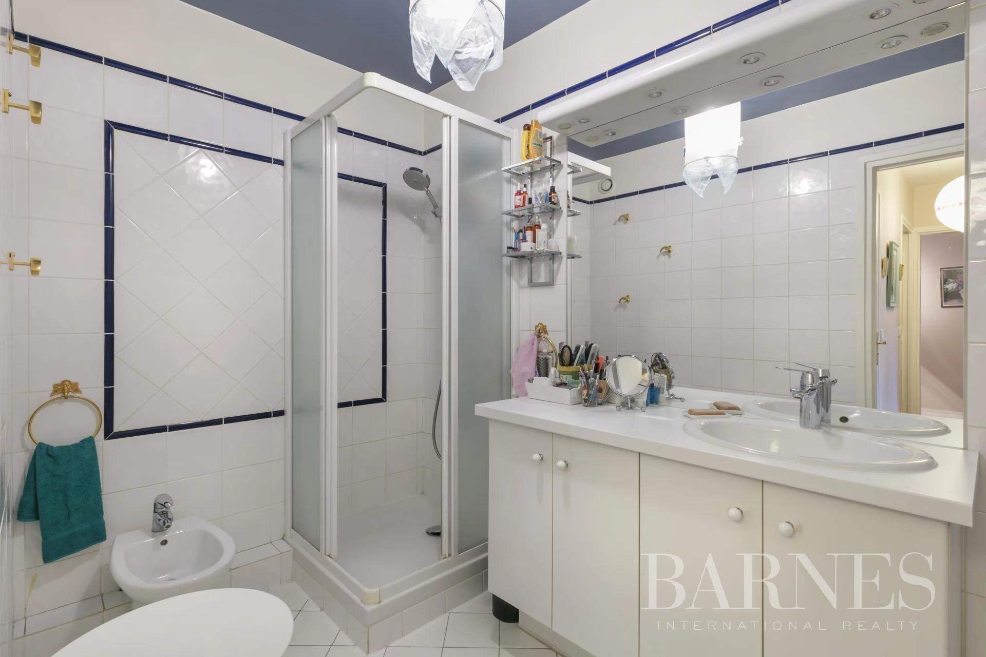 Neuilly-sur-Seine  - Appartement 4 Pièces 2 Chambres - picture 14
