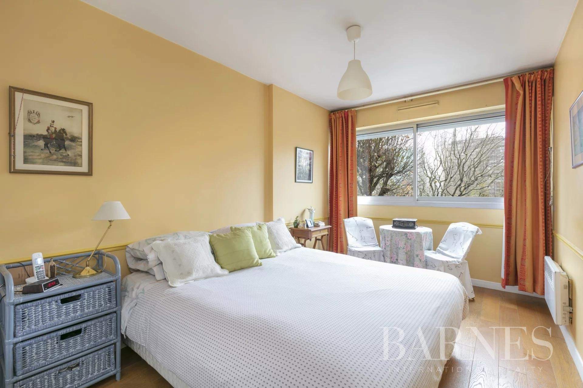 Neuilly-sur-Seine  - Appartement 4 Pièces 2 Chambres - picture 10