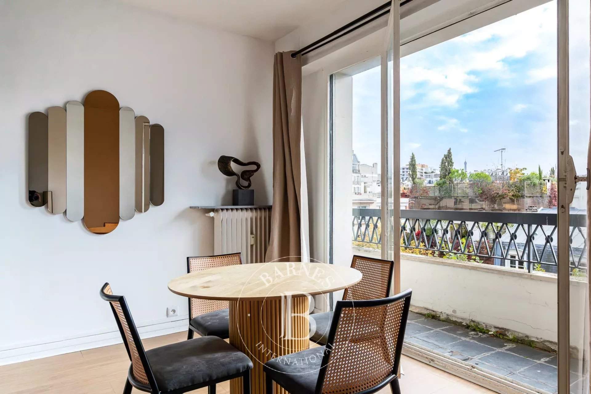 Neuilly-sur-Seine  - Appartement 2 Pièces, 1 Chambre - picture 3