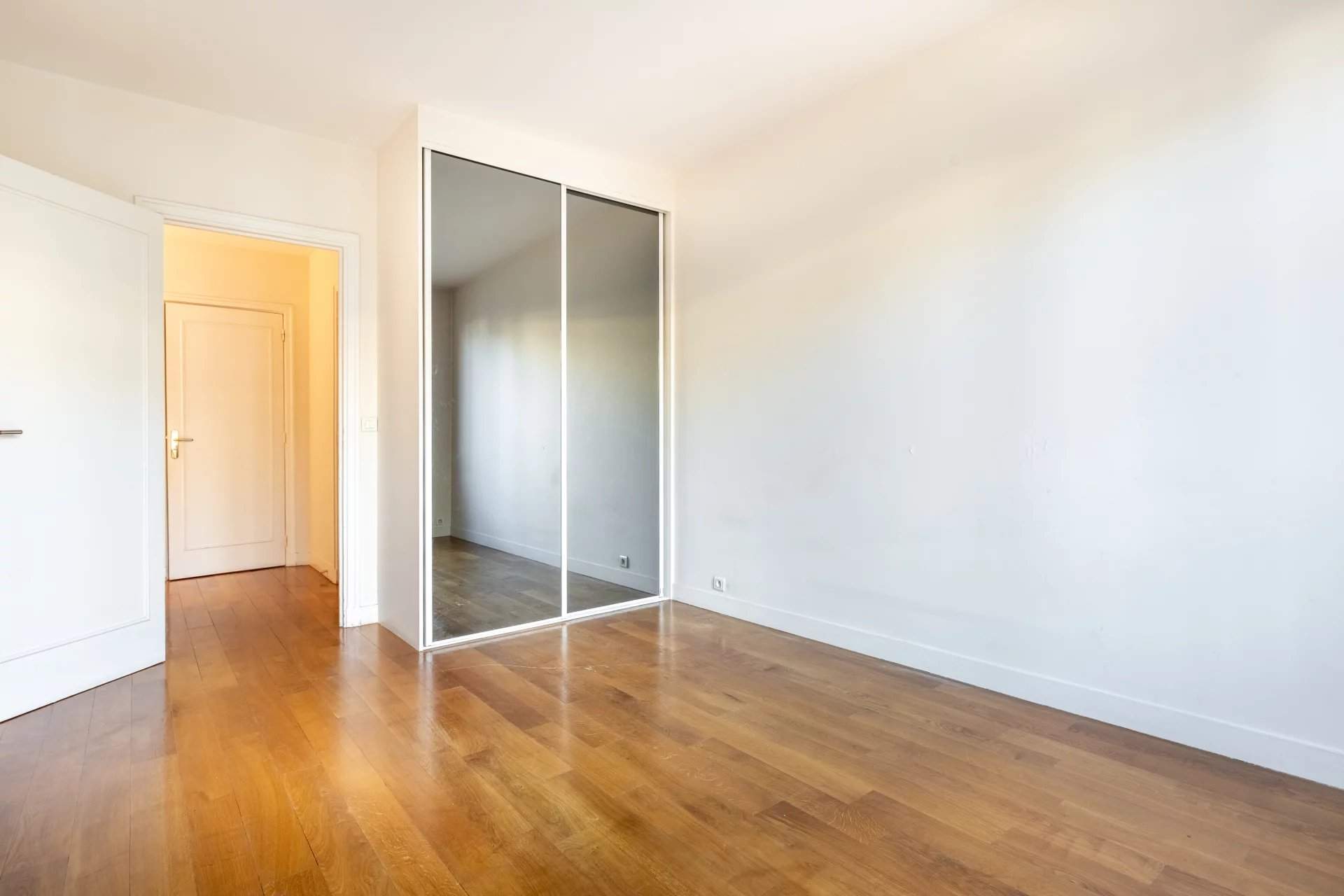 Neuilly-sur-Seine  - Piso 3 Cuartos, 1 Habitacion - picture 16