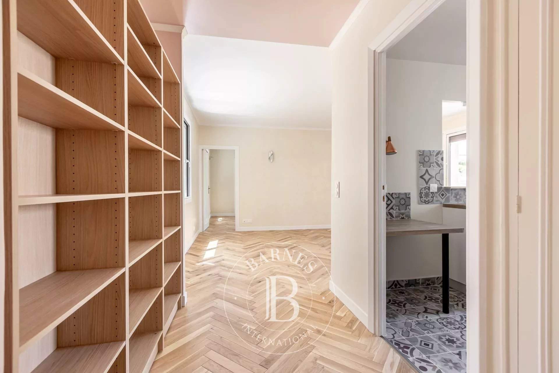 Neuilly-sur-Seine  - Appartement 3 Pièces 2 Chambres - picture 9