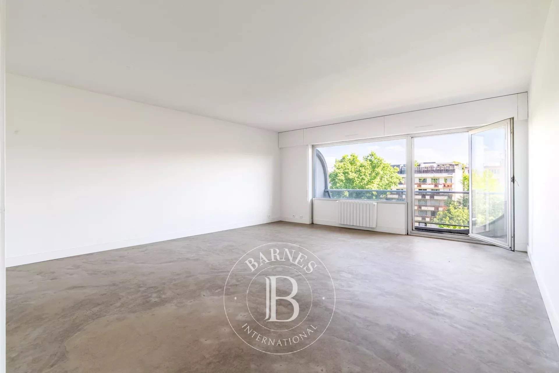 Neuilly-sur-Seine  - Apartment 2 Bedrooms - picture 2