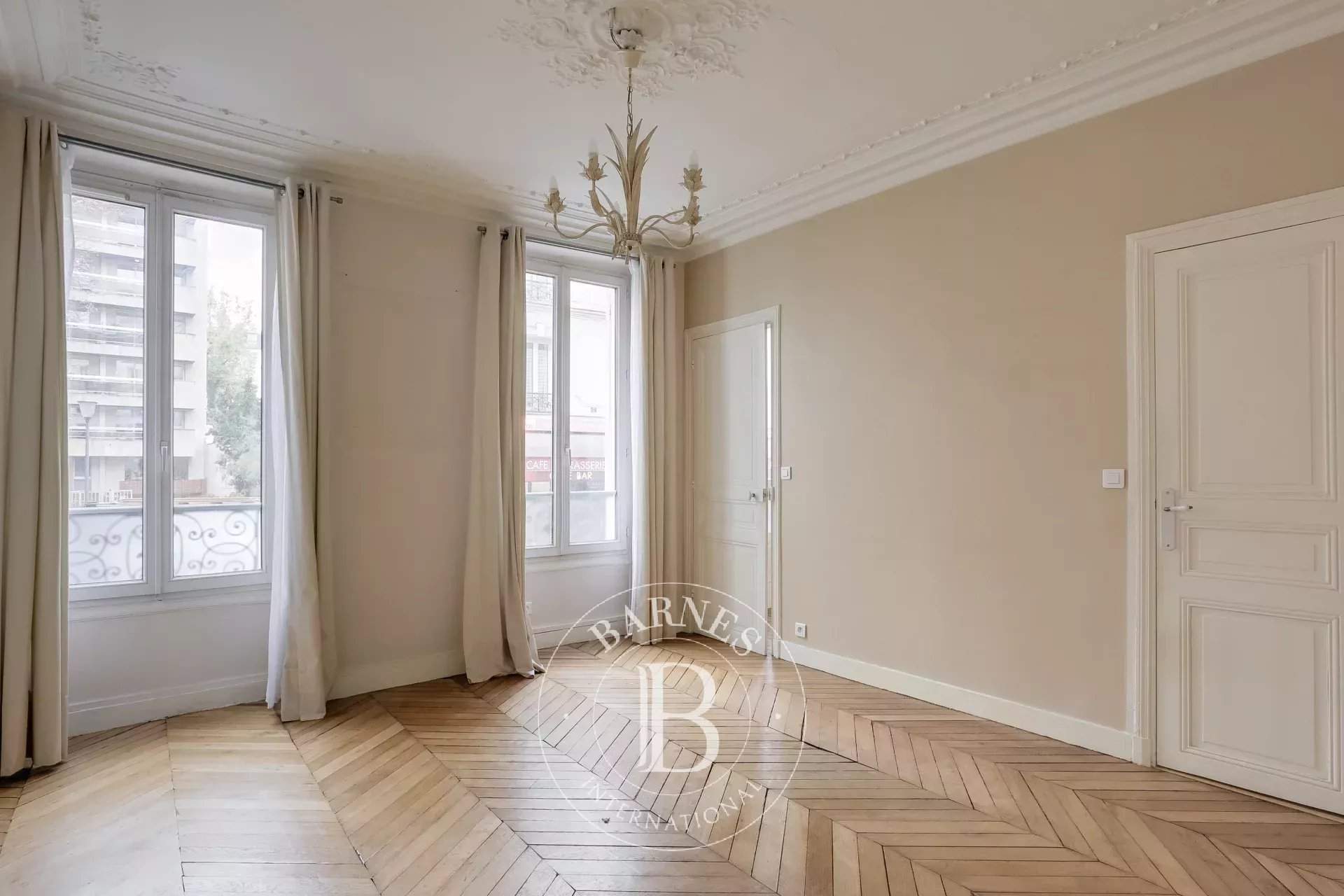 Neuilly-sur-Seine  - Appartement 4 Pièces 2 Chambres - picture 1