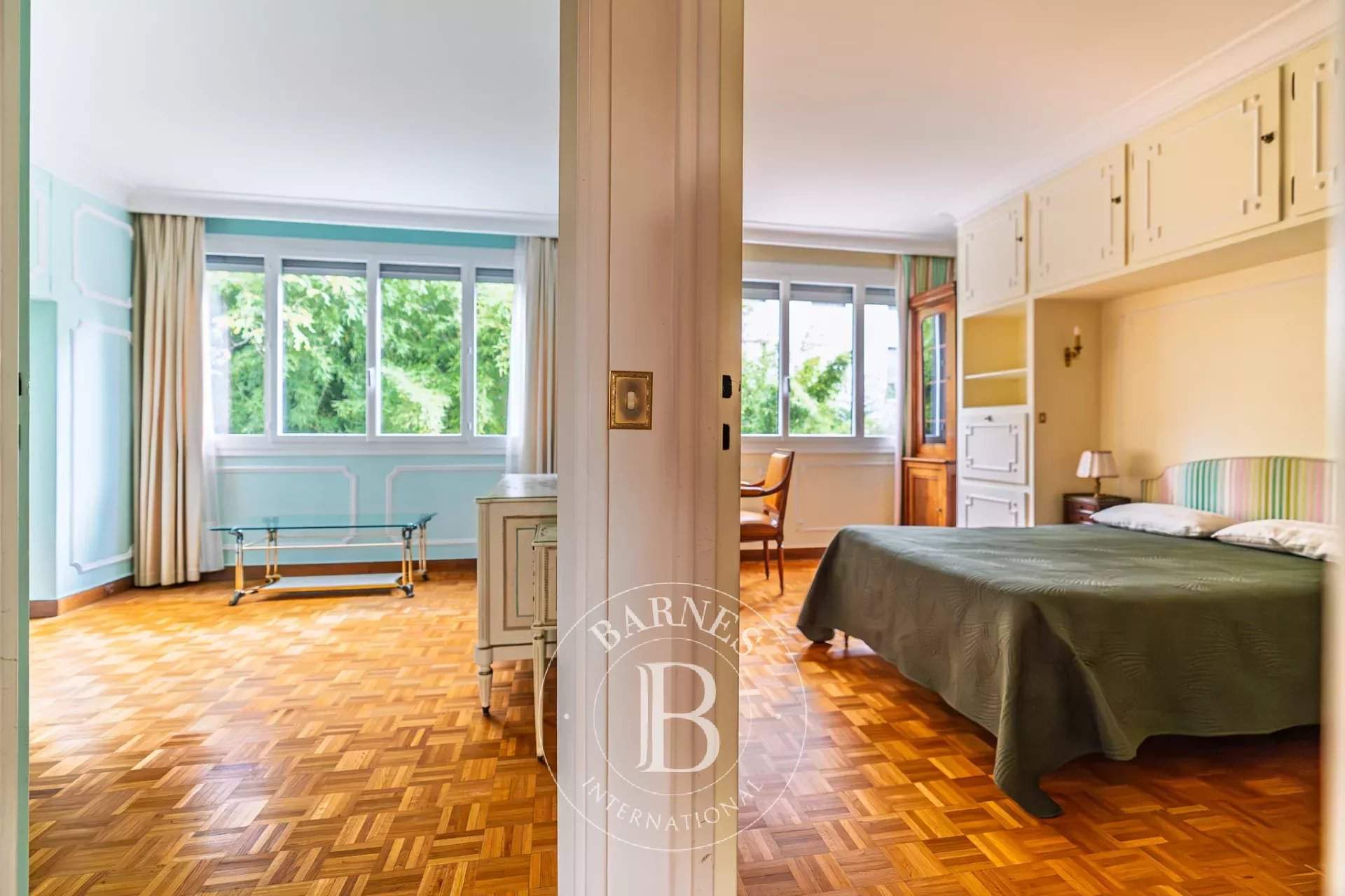 Neuilly-sur-Seine  - Appartement 4 Pièces 2 Chambres - picture 6