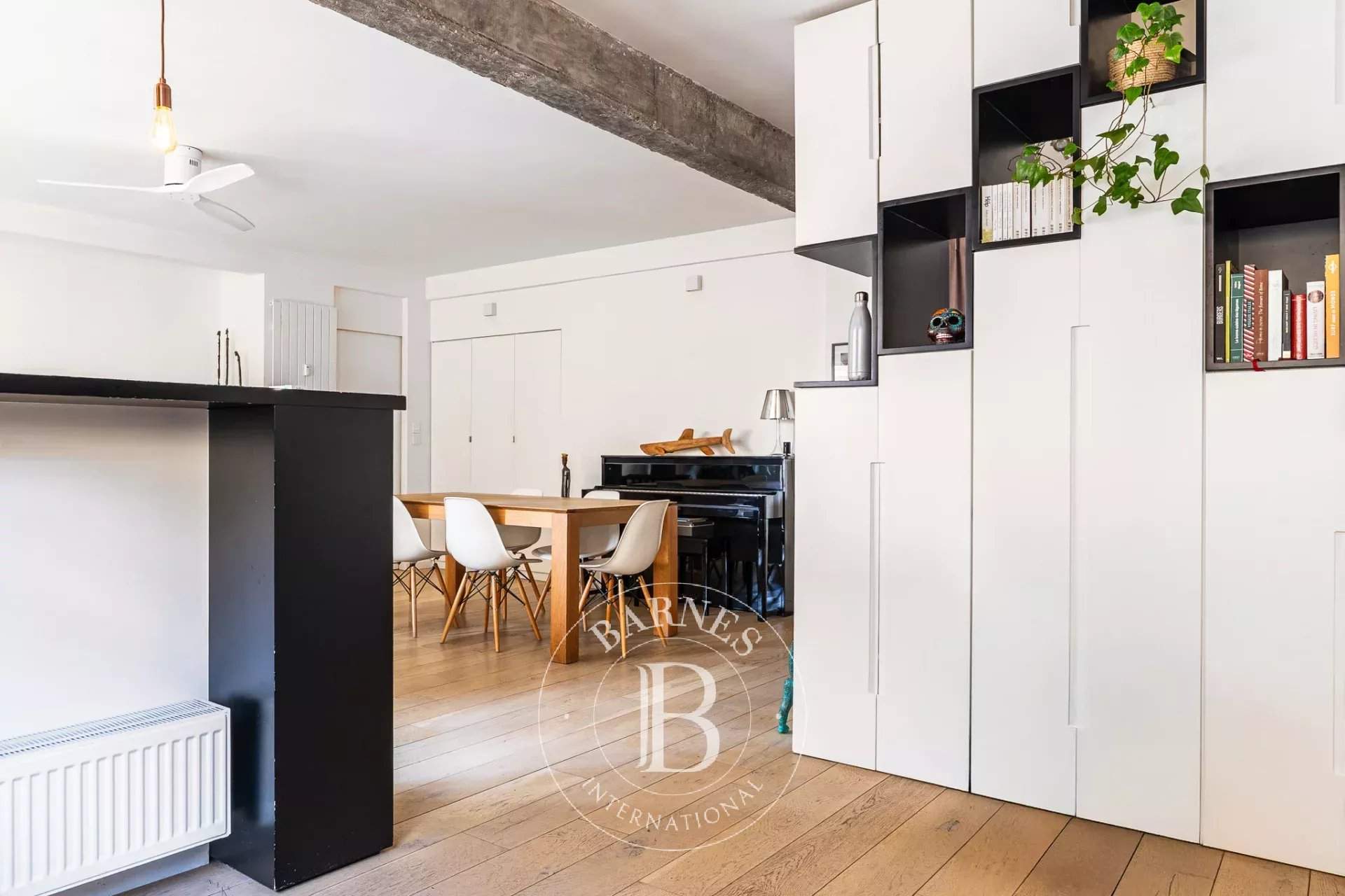 Neuilly-sur-Seine  - Apartment 2 Bedrooms - picture 8