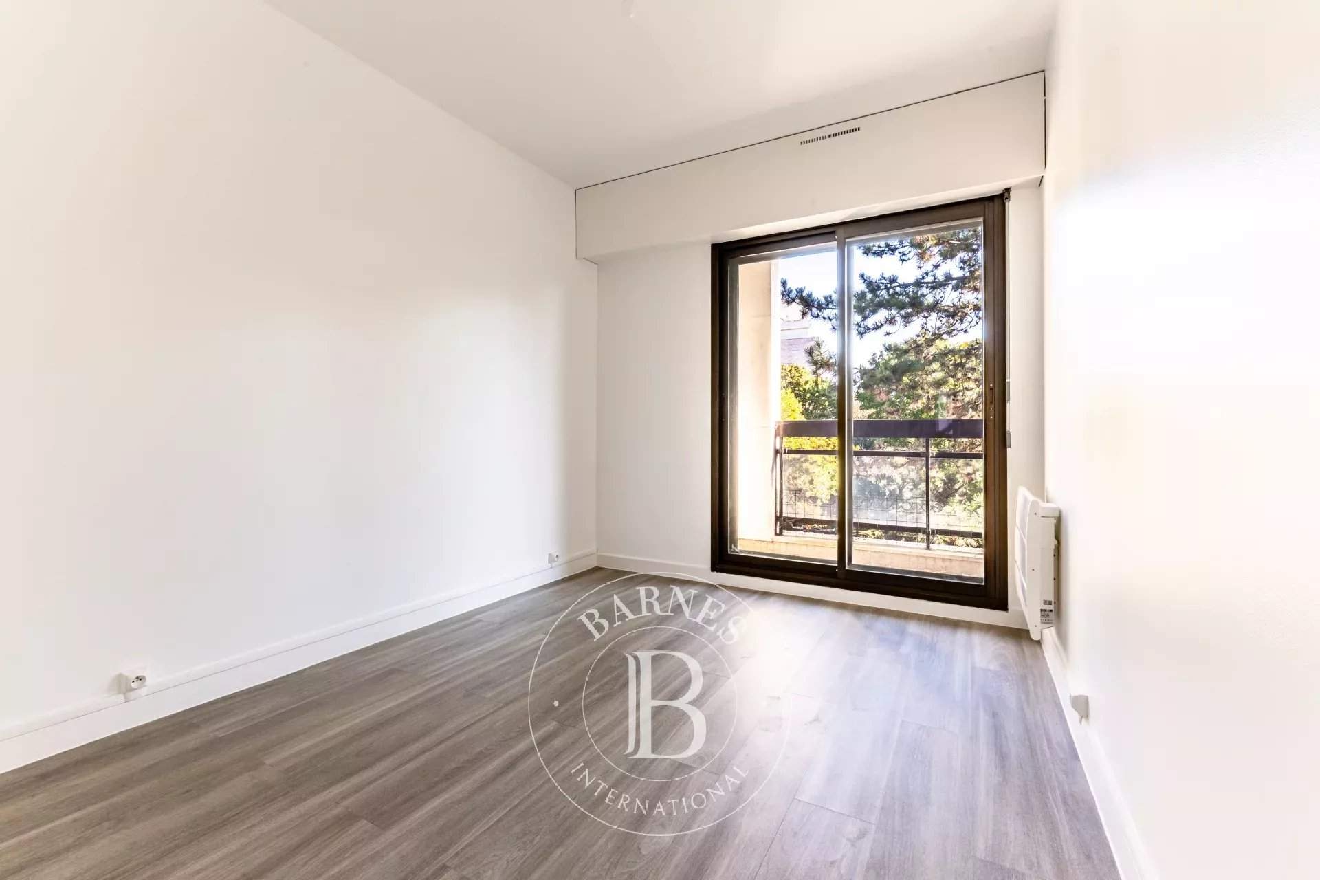 Neuilly-sur-Seine  - Appartement 4 Pièces 3 Chambres - picture 9